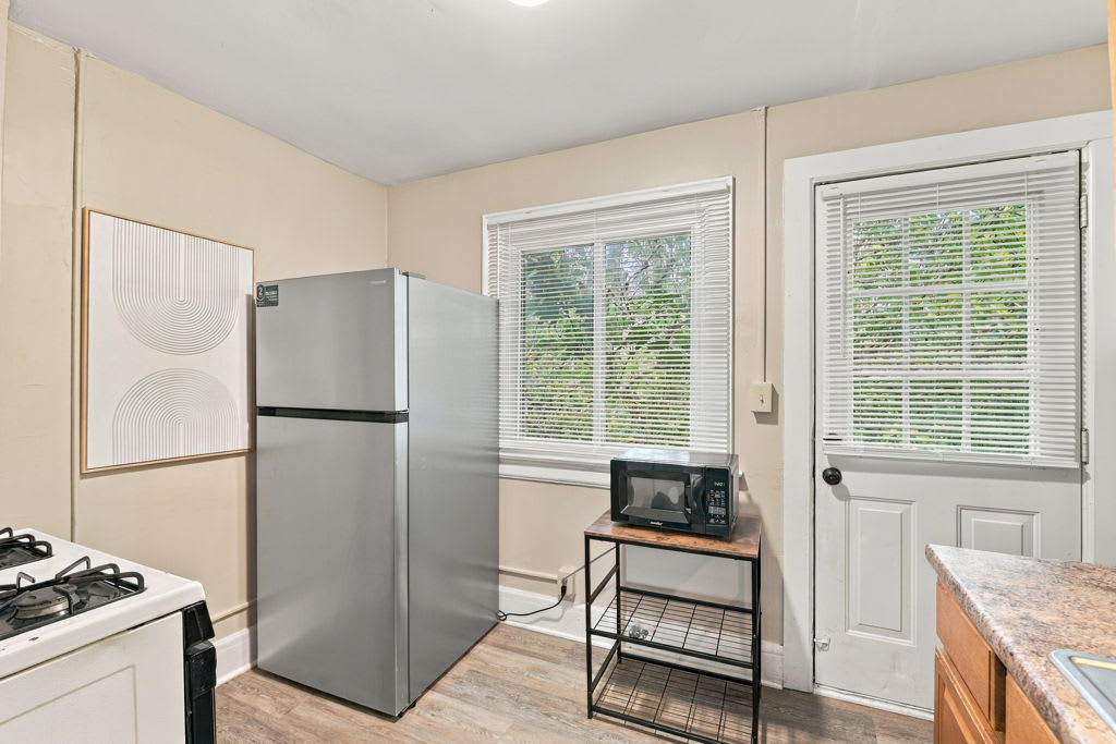 Modern Studio Near Ohio State Campus