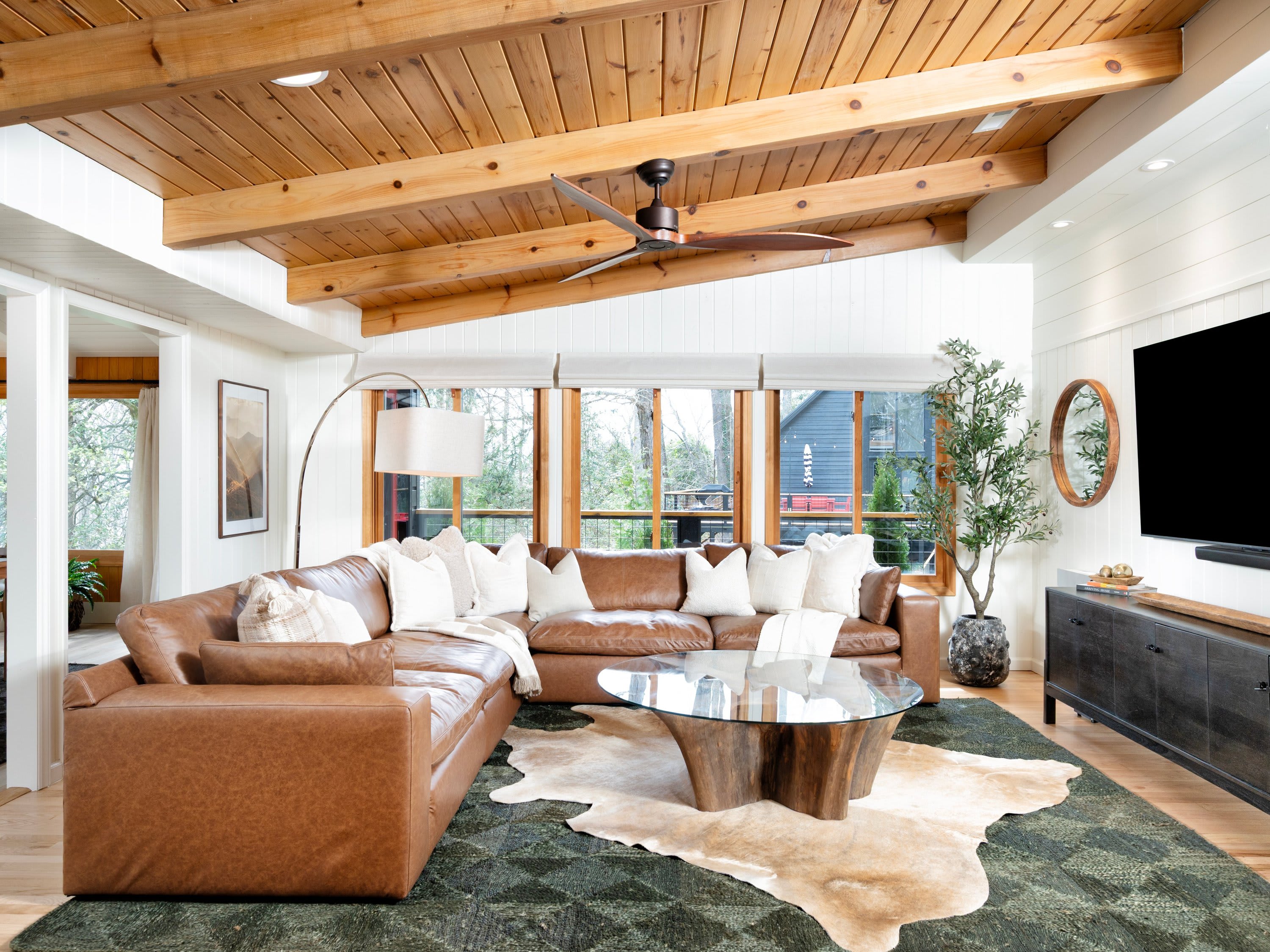 2-Home Estate | Sport Court | 2 Hot Tubs & Saunas - Photo 3