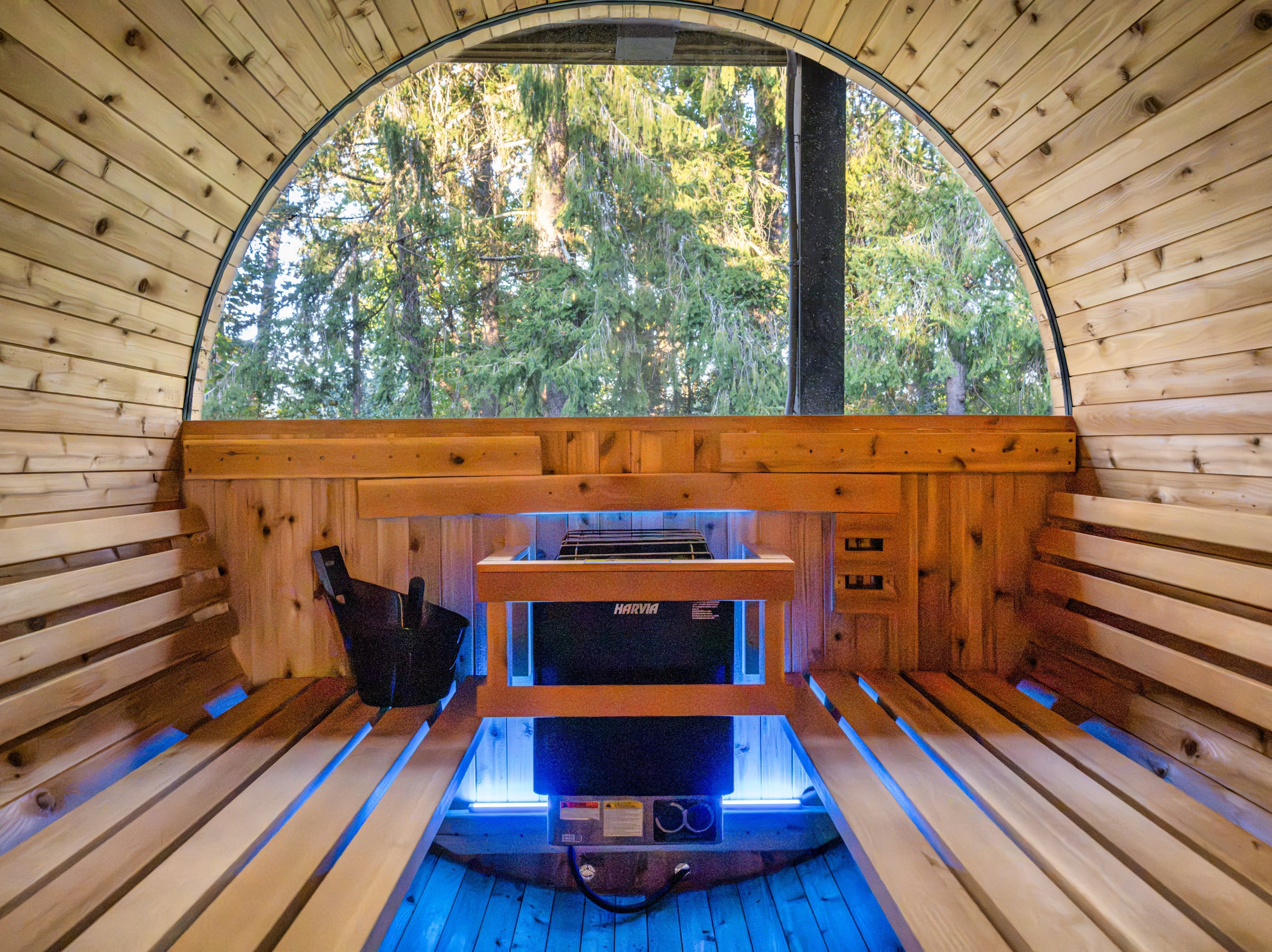 Ridgetop Lodge | Hot Tub, Sauna & Red Stag Lounge - Photo 5