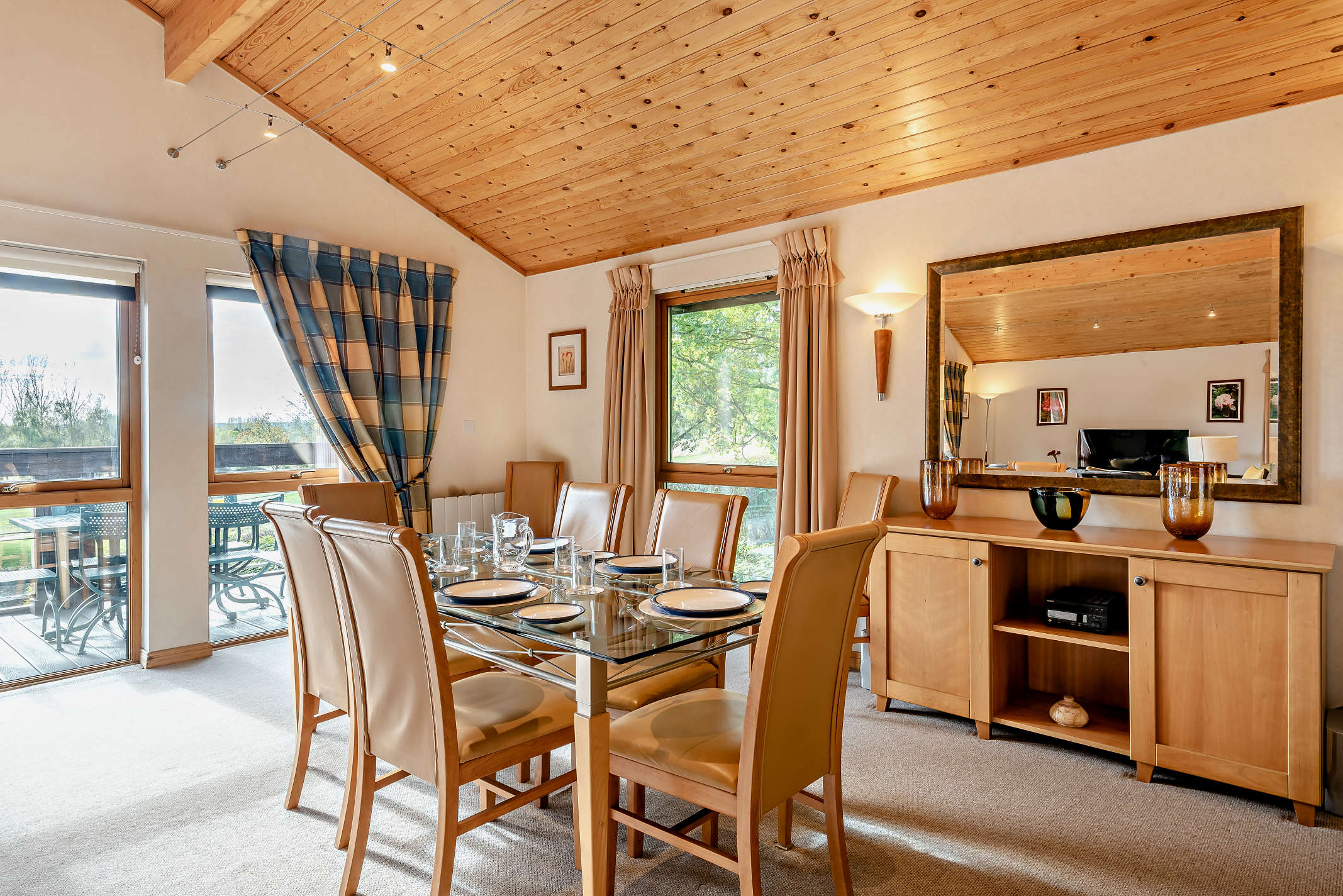 Laurel Lodge – photo 4