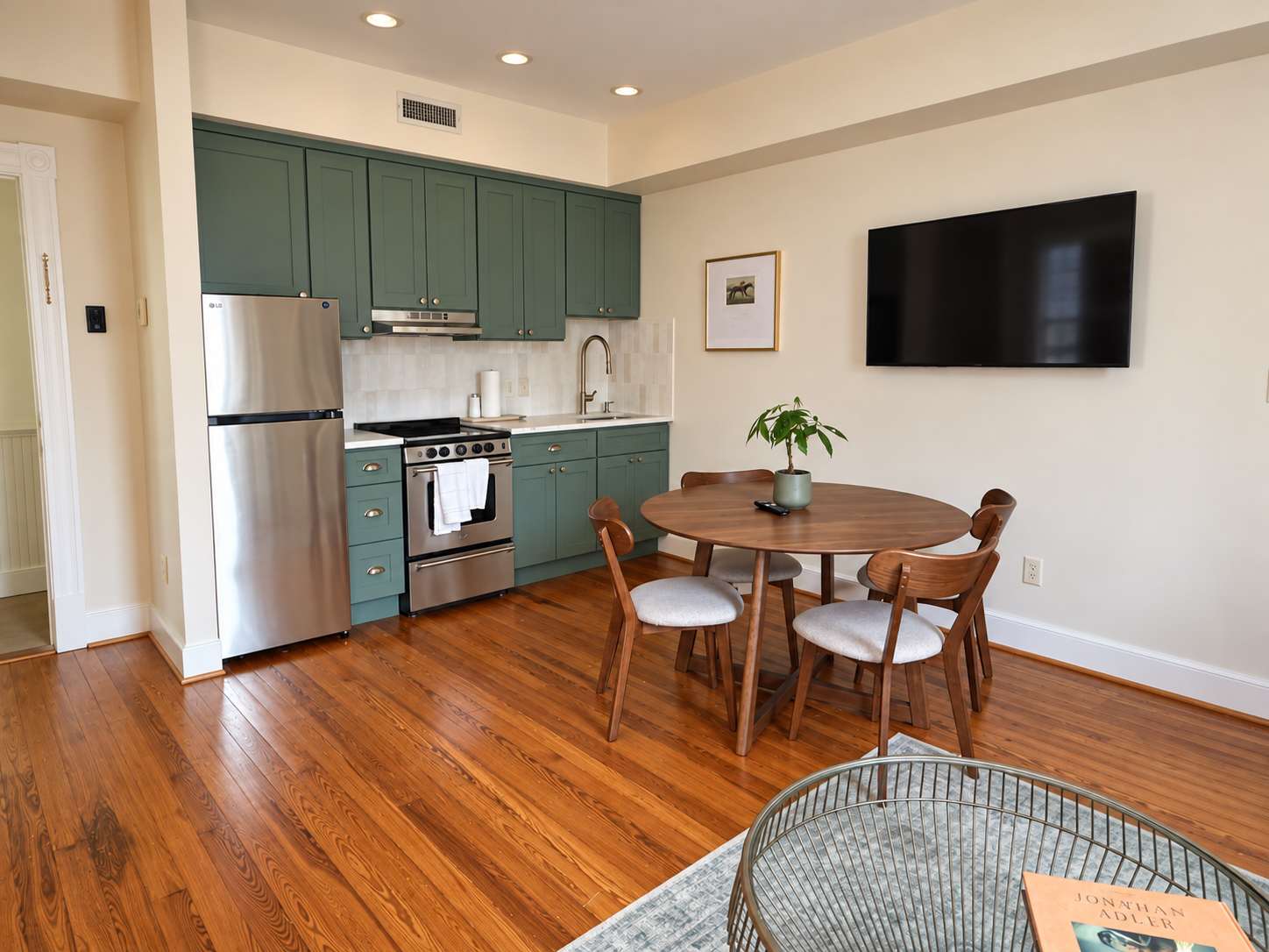 Kitchenette