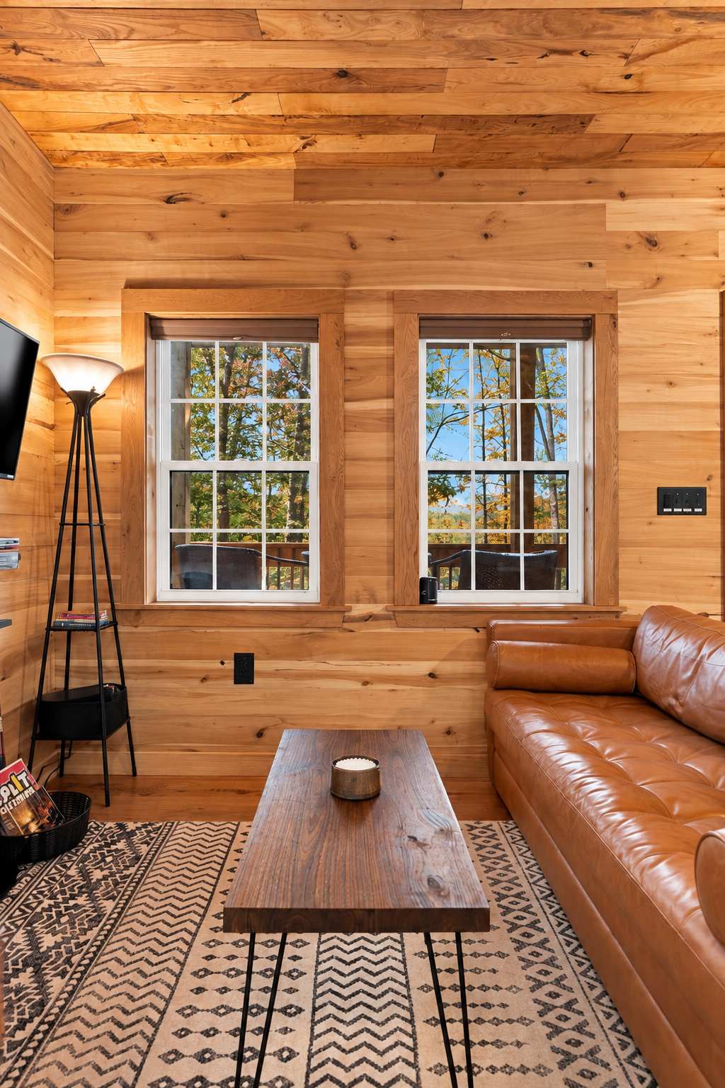 Luray Cabin w/Fireplace & Walk to River Adventures