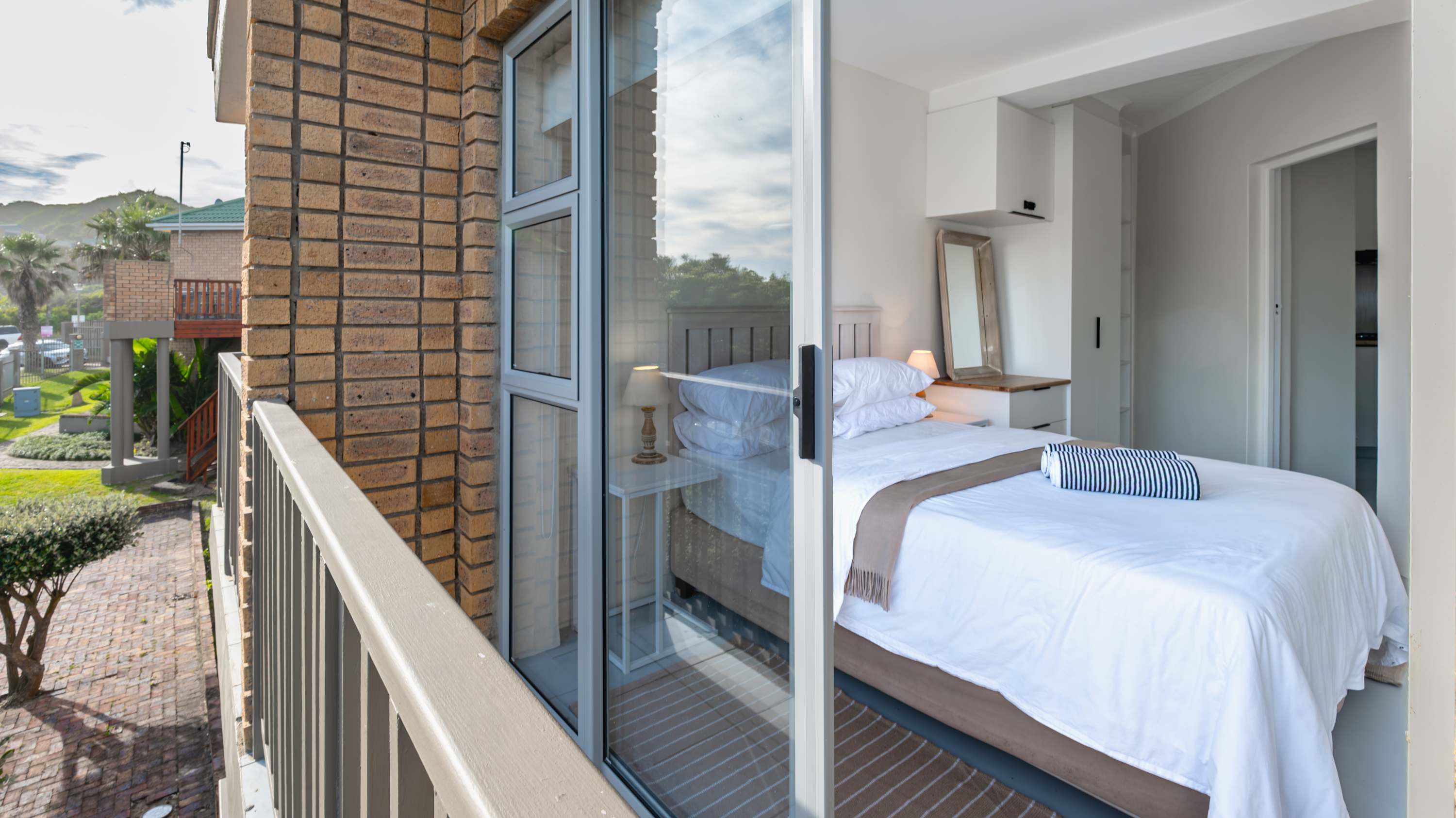 Sedgefield Beach Apartment