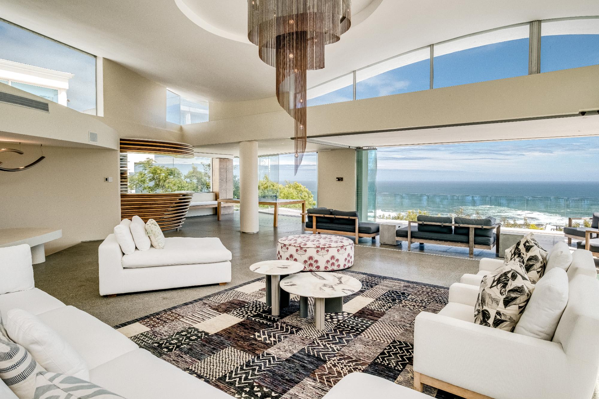 Camps Bay 4Bed Ocean View Pool Hot Tub Villa Lumen | Photo 2