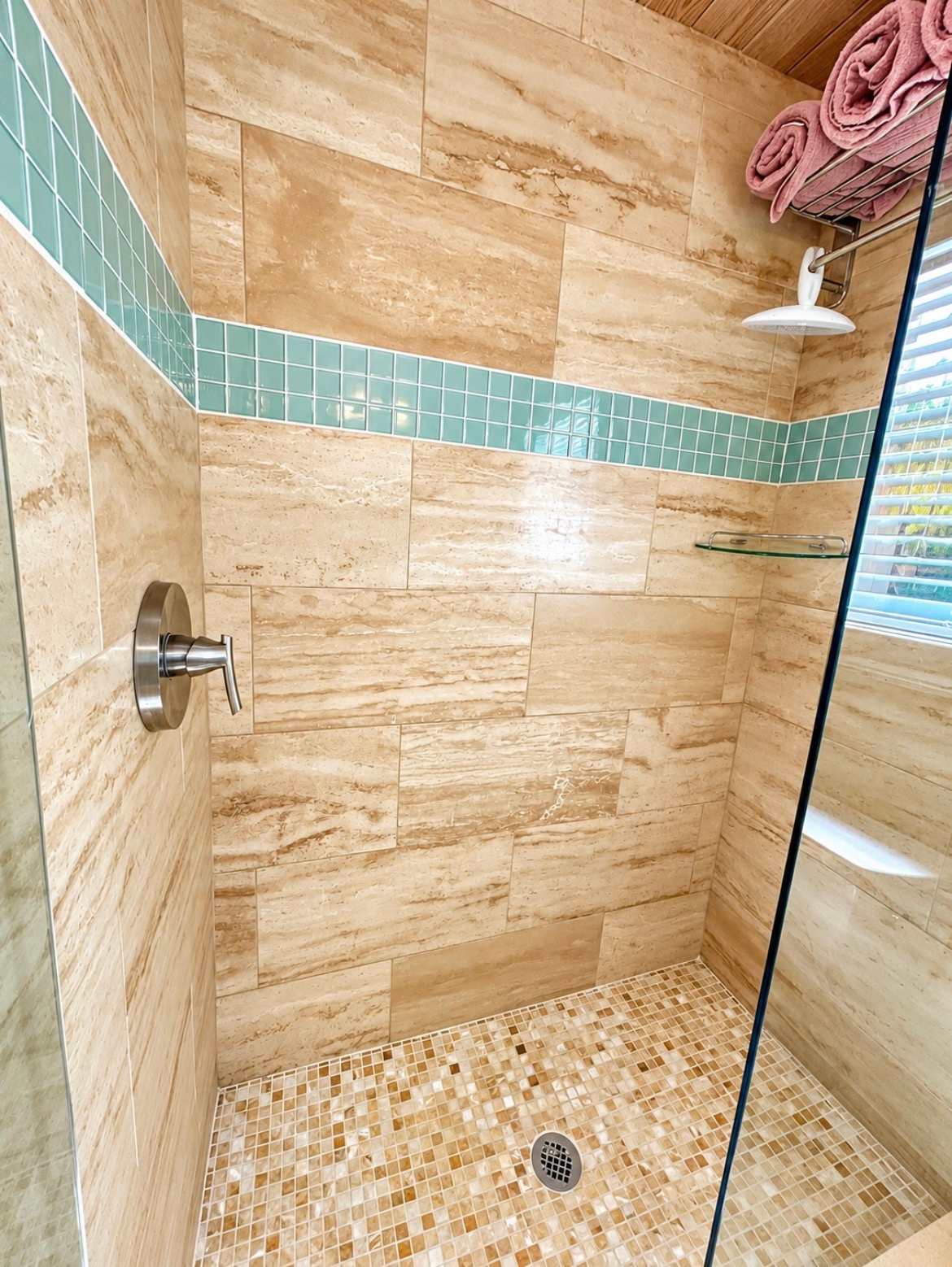 Vilano Cottage | 3 Min to Beach | Outdoor Shower