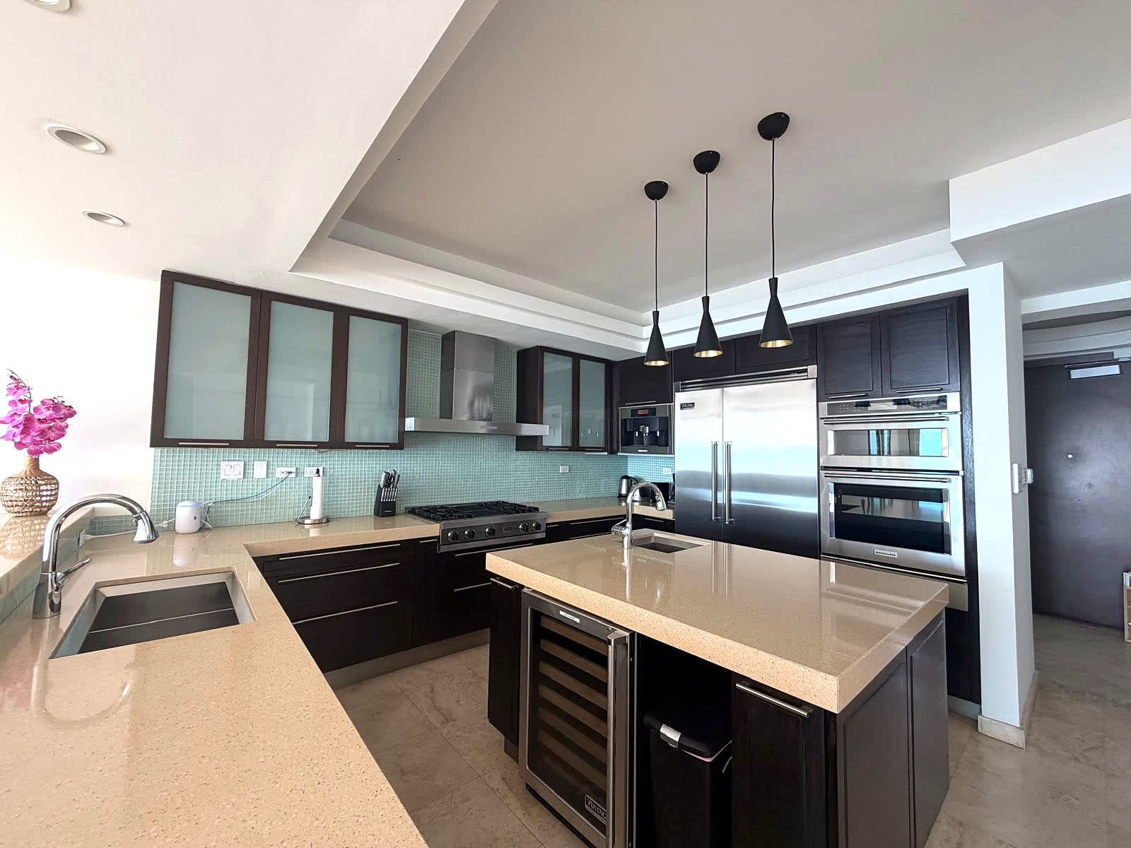 SeaLotus 2BR Beachfront Condo at Aqualina · Simpson Bay | SeaLaVie SXM — photo 8