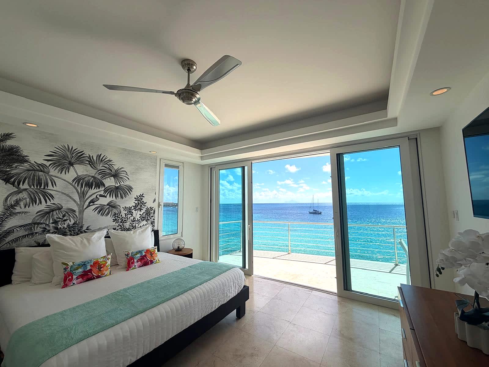 SeaLotus 2BR Beachfront Condo at Aqualina · Simpson Bay | SeaLaVie SXM — photo 10
