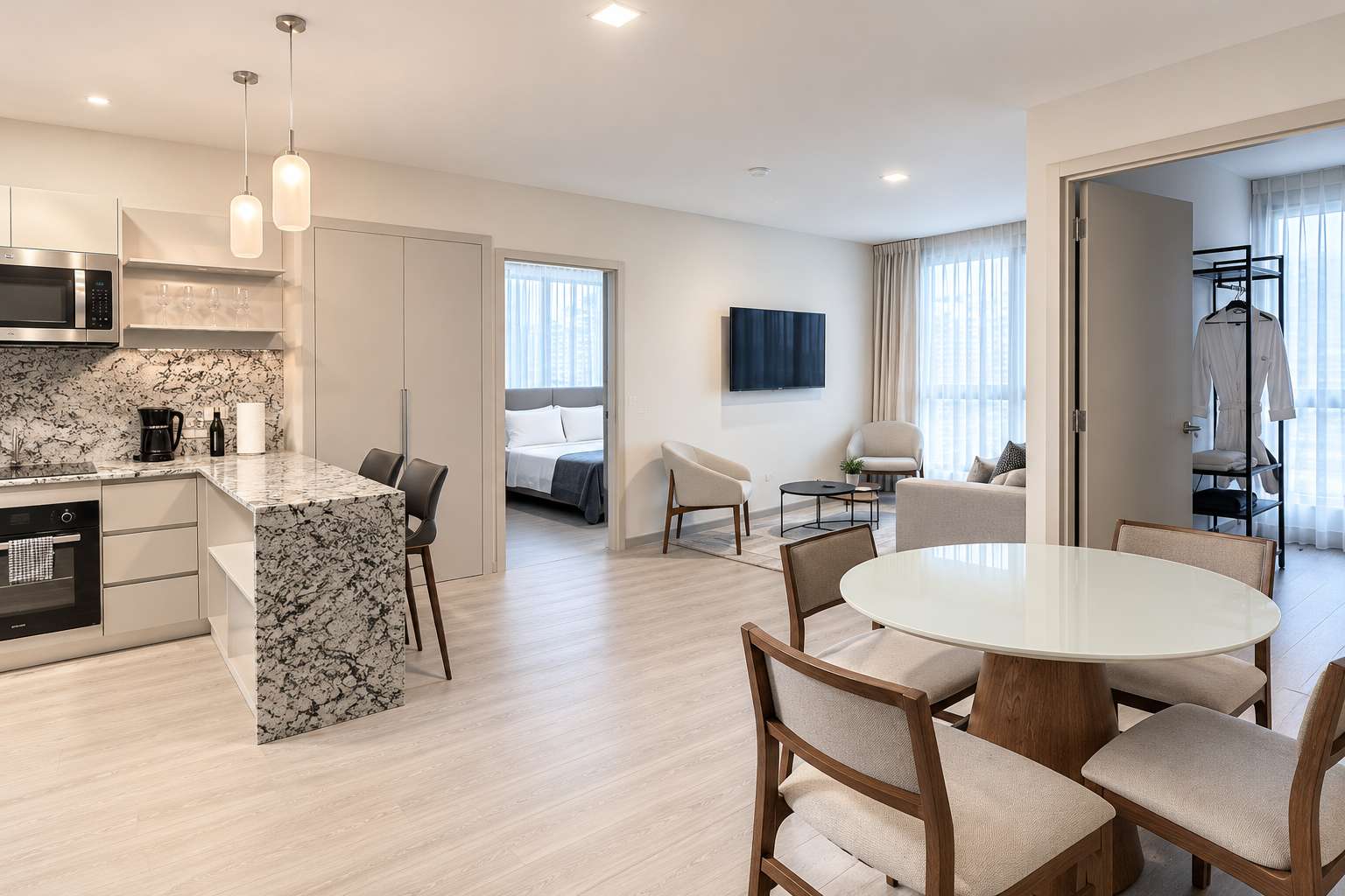 2BR Costa del Este | Pool, Hot Tub & Free Parking — Panamá, Panamá — vacation rental