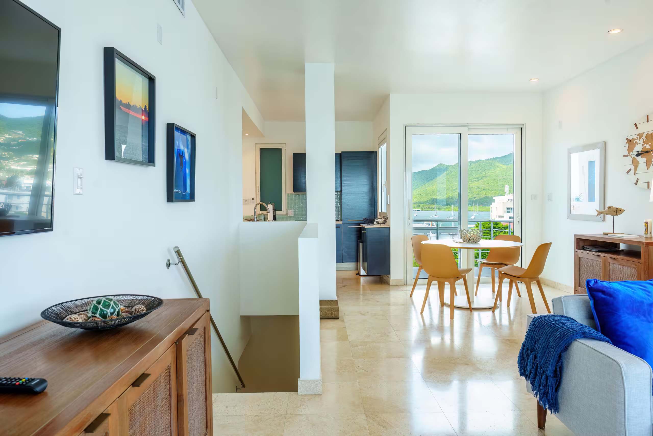 SeaBlossom 3BR Ocean View Penthouse, Aqualina — photo 3