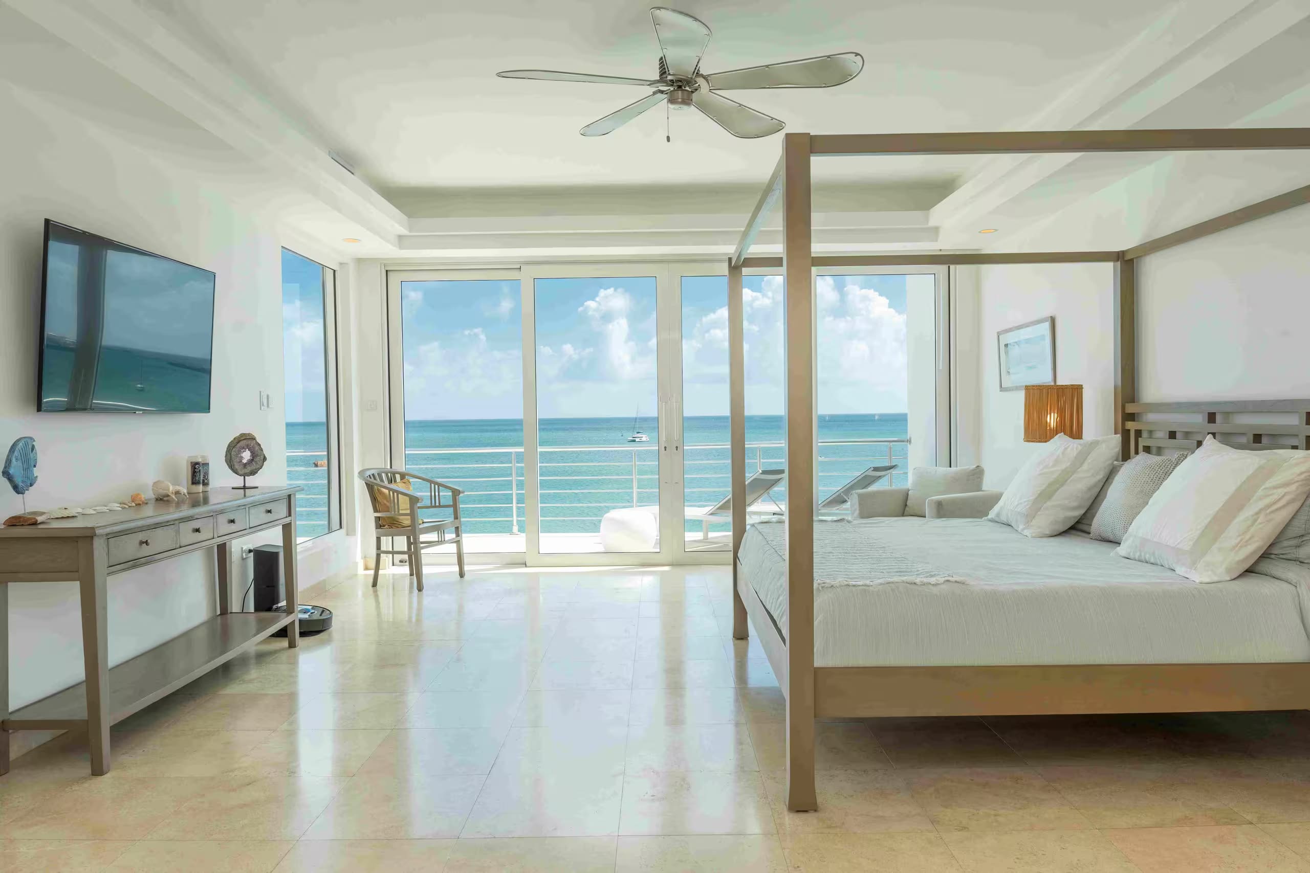 SeaBlossom 3BR Ocean View Penthouse, Aqualina — photo 6