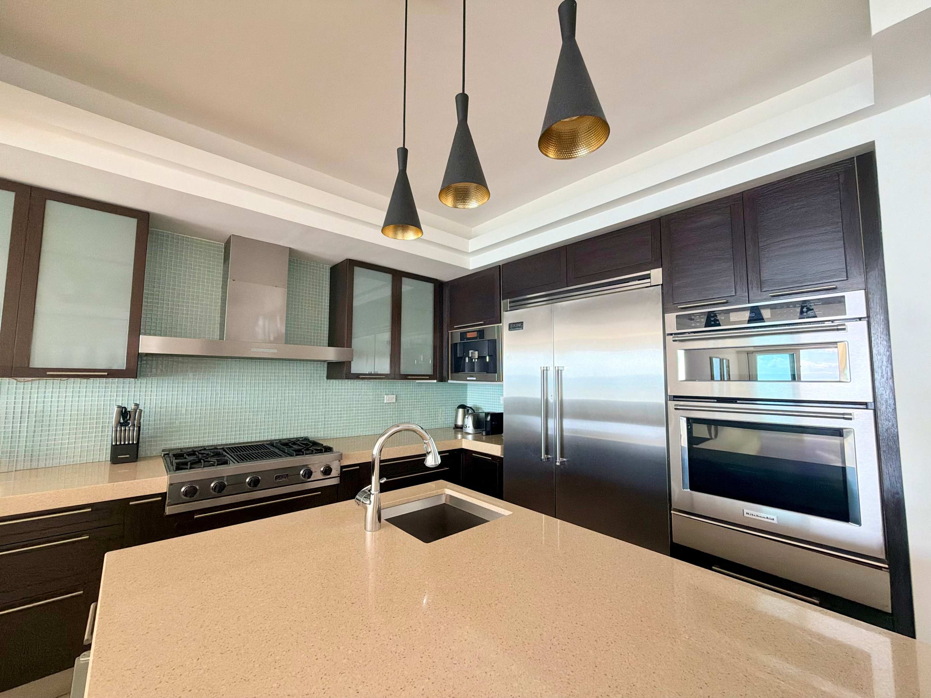 SeaBlossom 3BR Ocean View Penthouse, Aqualina — photo 17