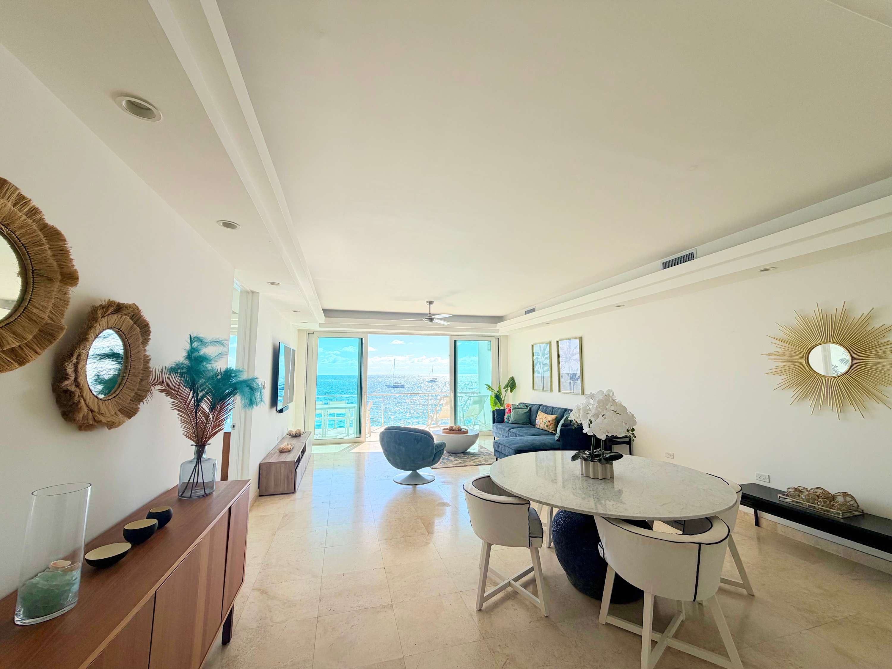 SeaBlossom 3BR Ocean View Penthouse, Aqualina — photo 19