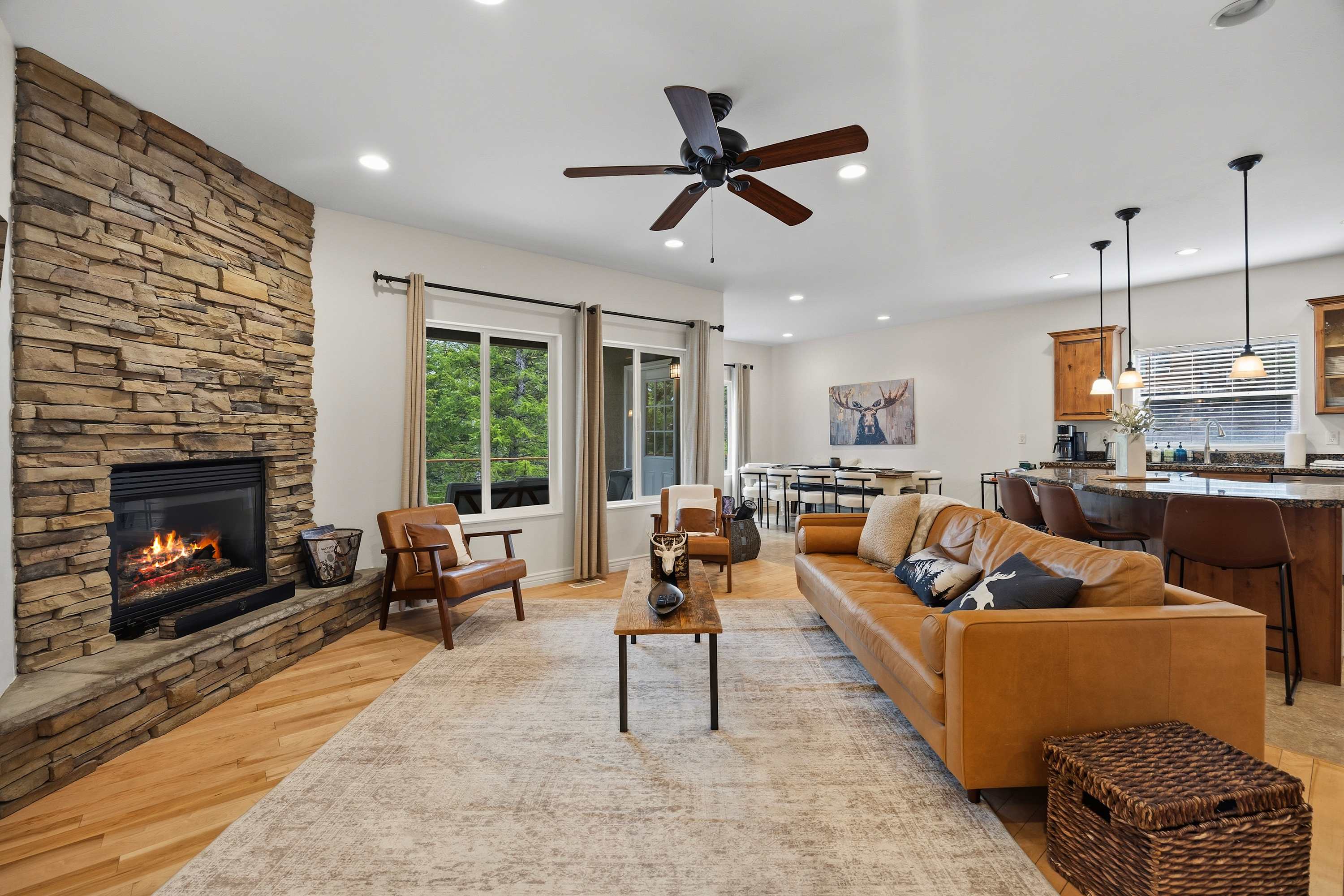 Sleeps 20 Park City Retreat Hot Tub and Game Room