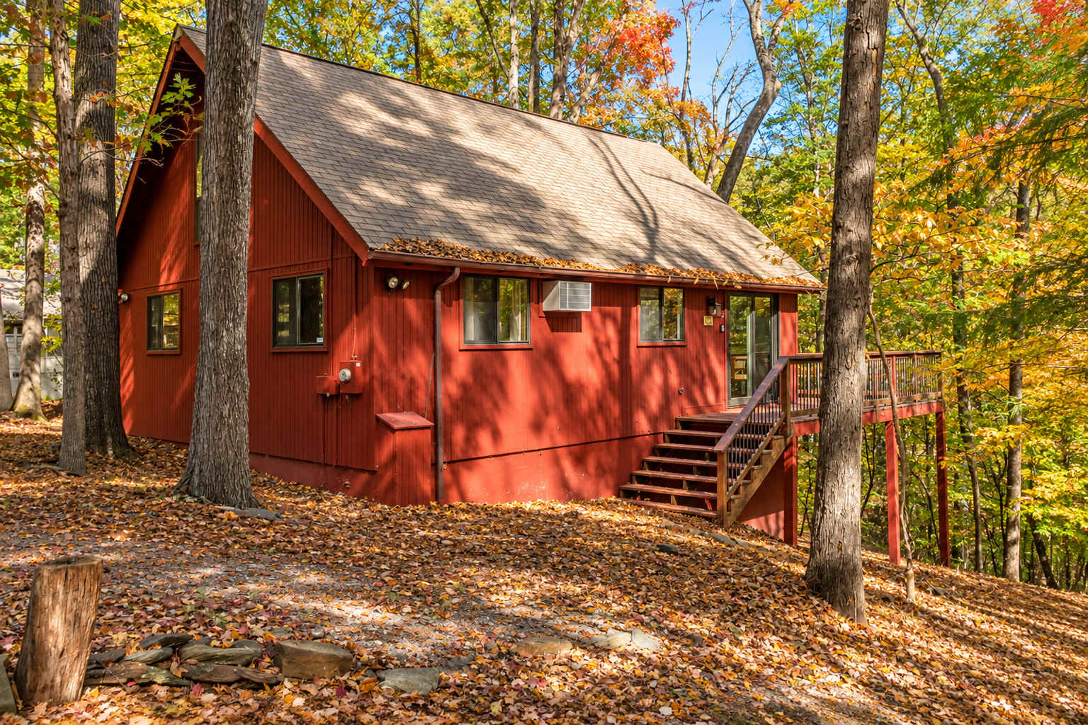 The Woods Resort: + Cozy Fireplace
