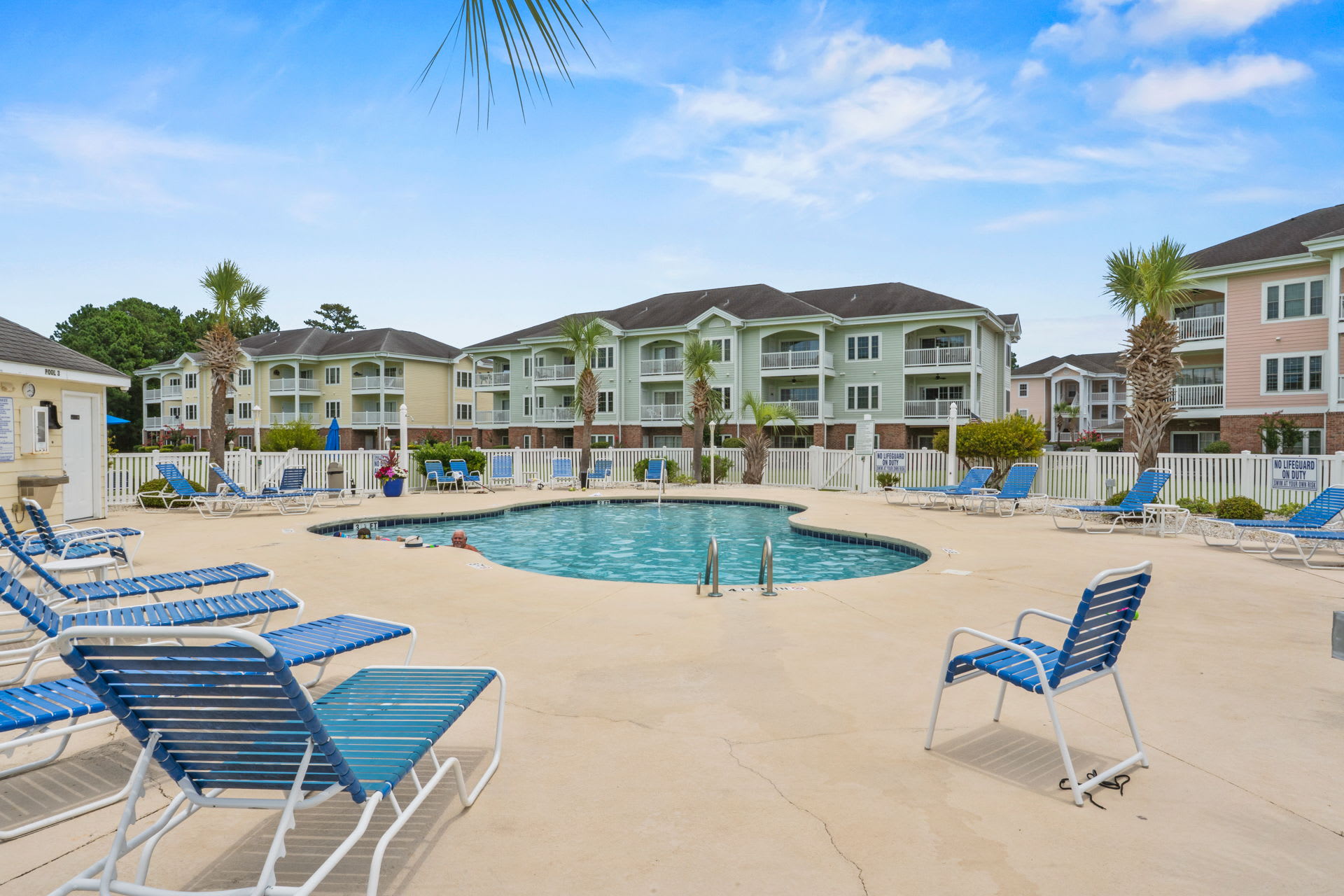Magnolia Pointe 301 Pond View | Photo 4