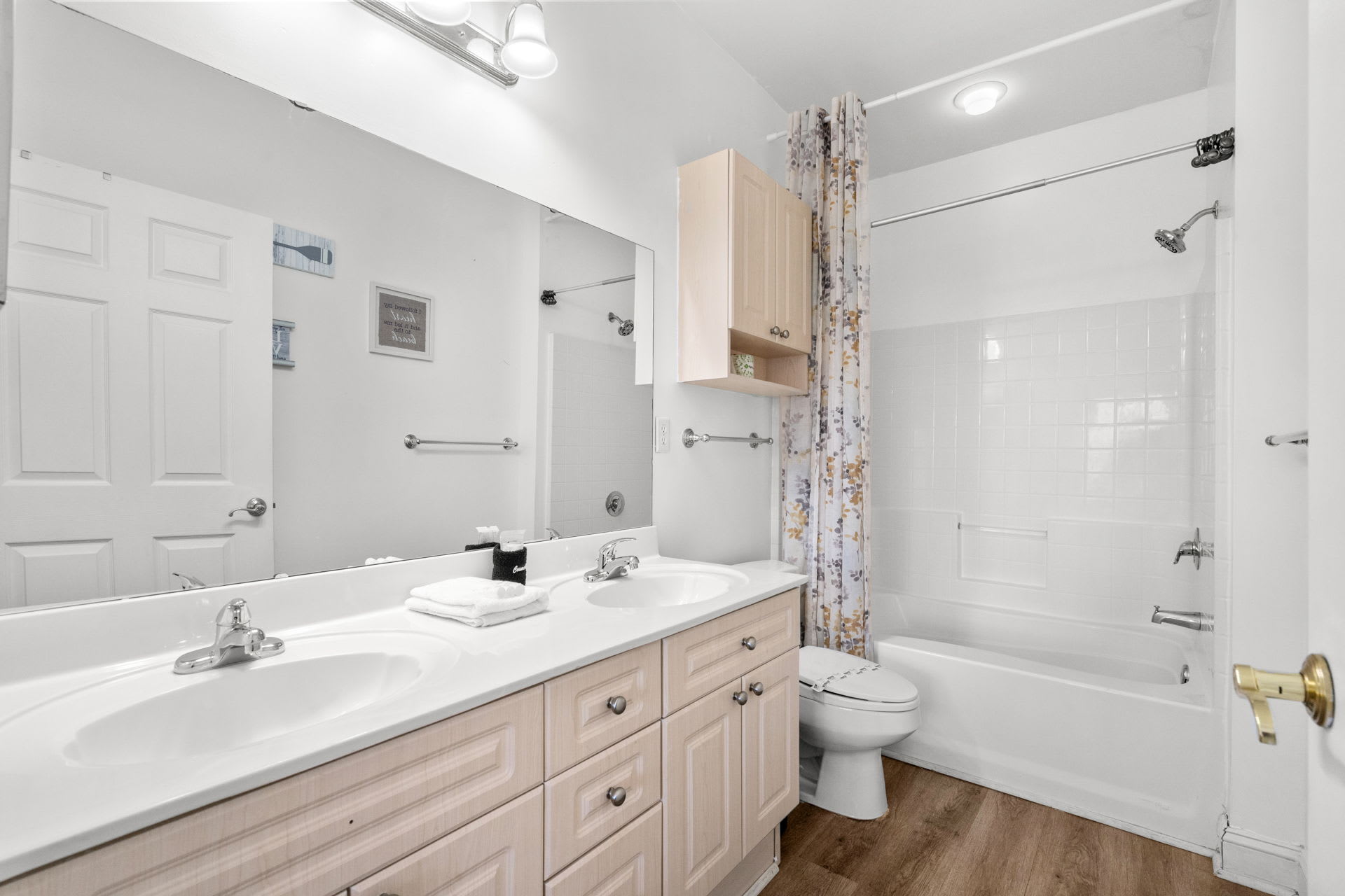 Magnolia Pointe 301 Pond View | Photo 32