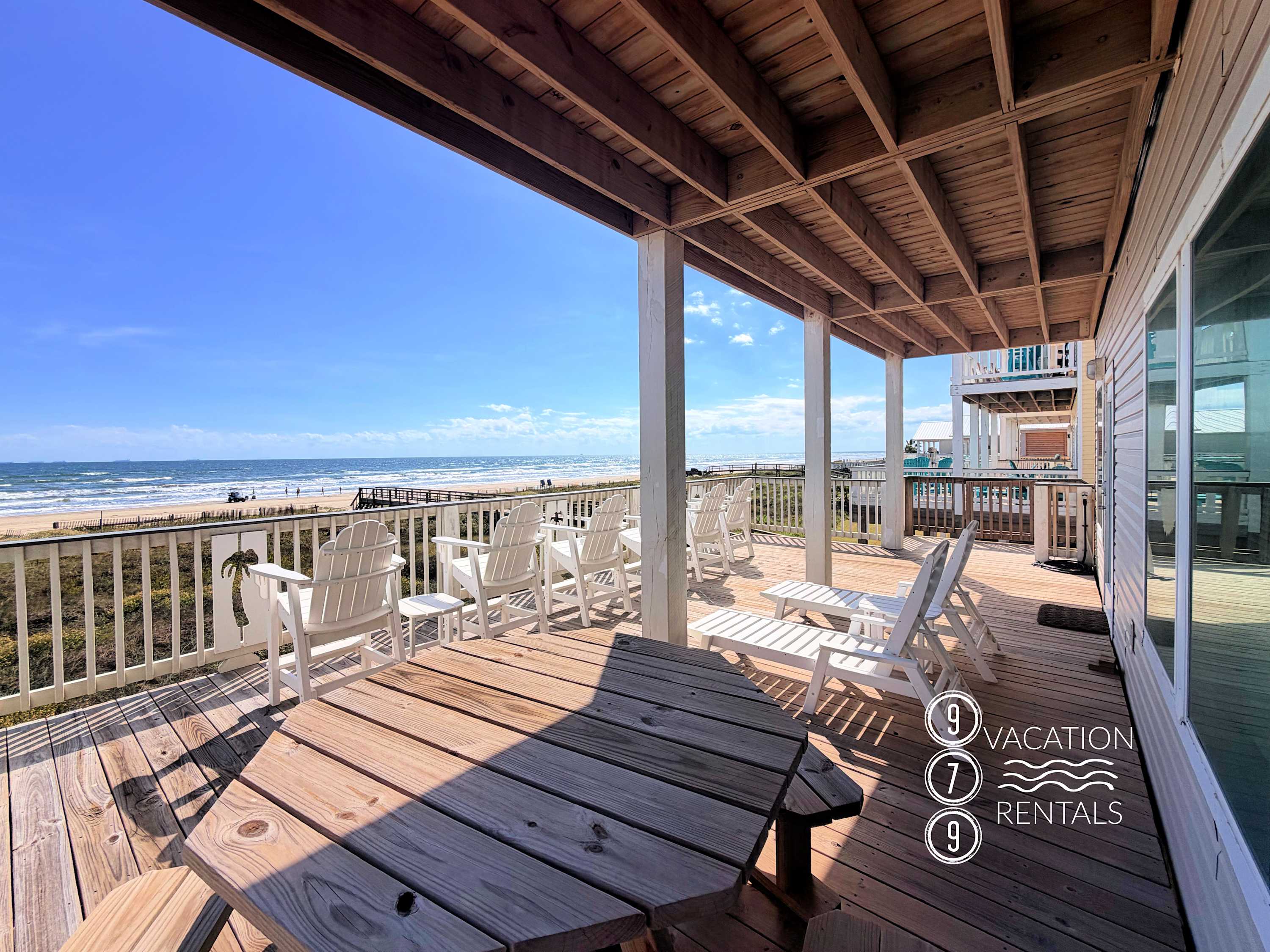 Featured Property The Quarterdeck Your Beachside Command Post
