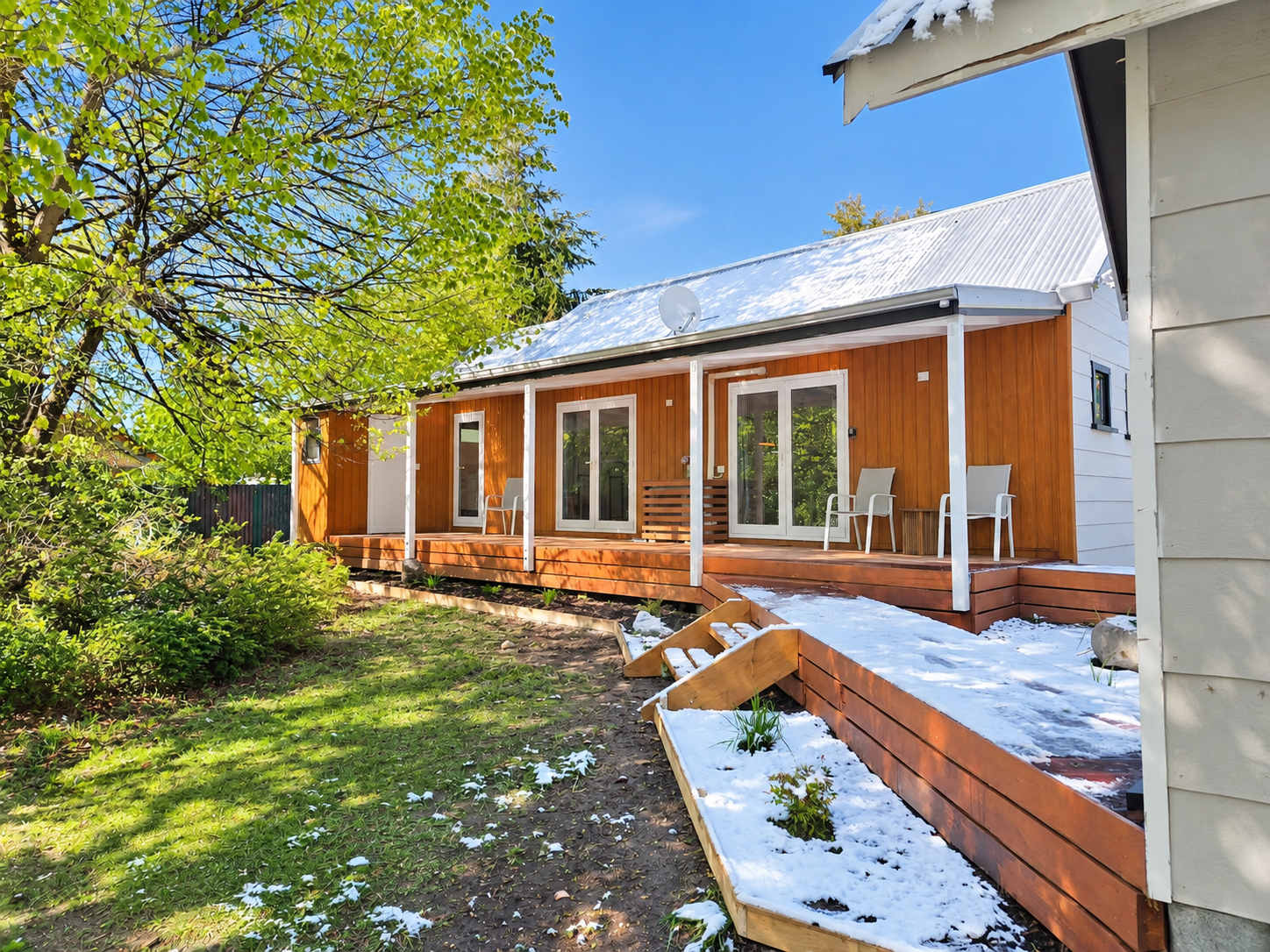 Pluto | Lake Tekapo | 4BR + Walk to Lake