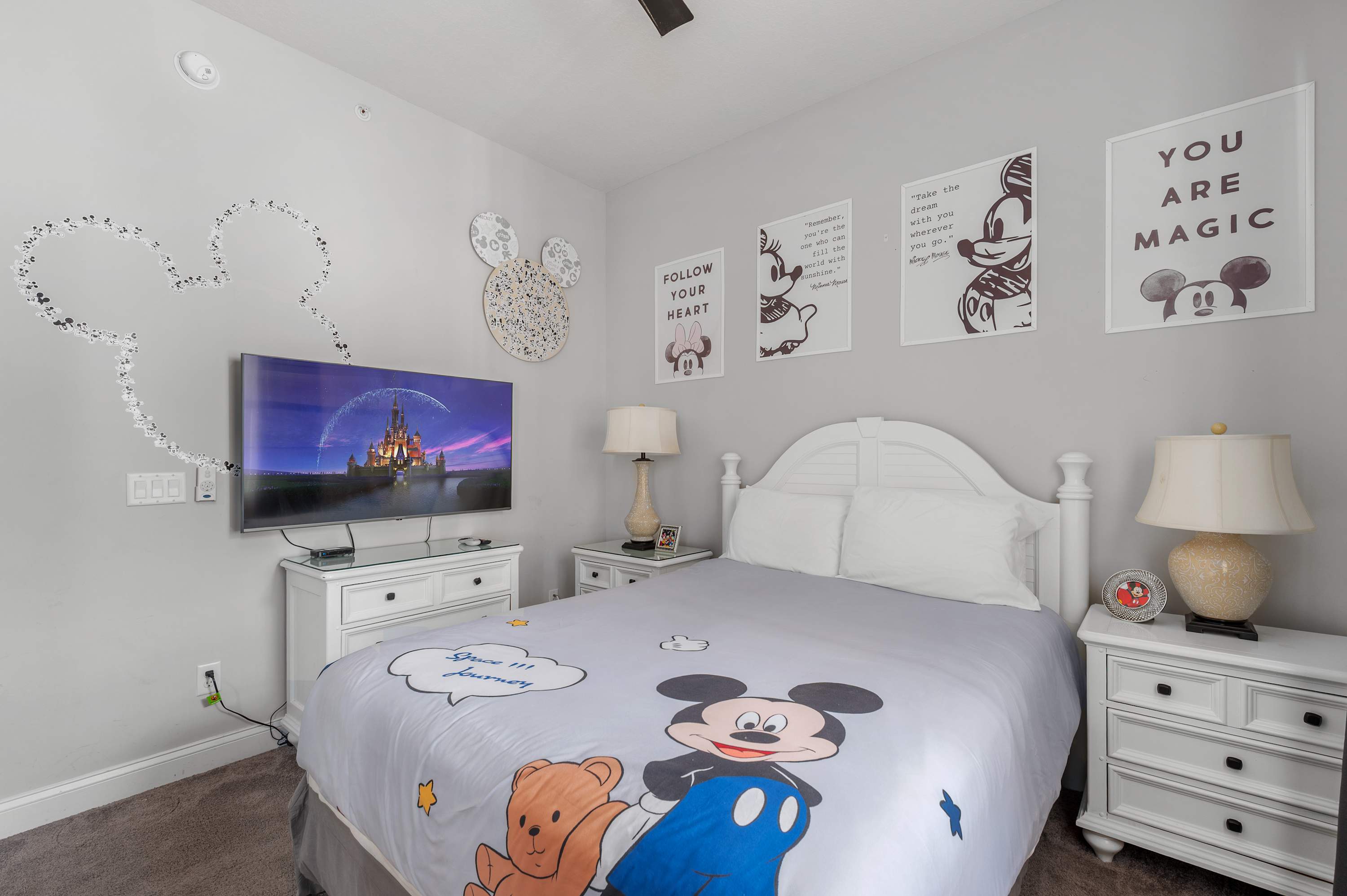 Reunion Family Retreat with Harry Potter & Mickey Rooms
