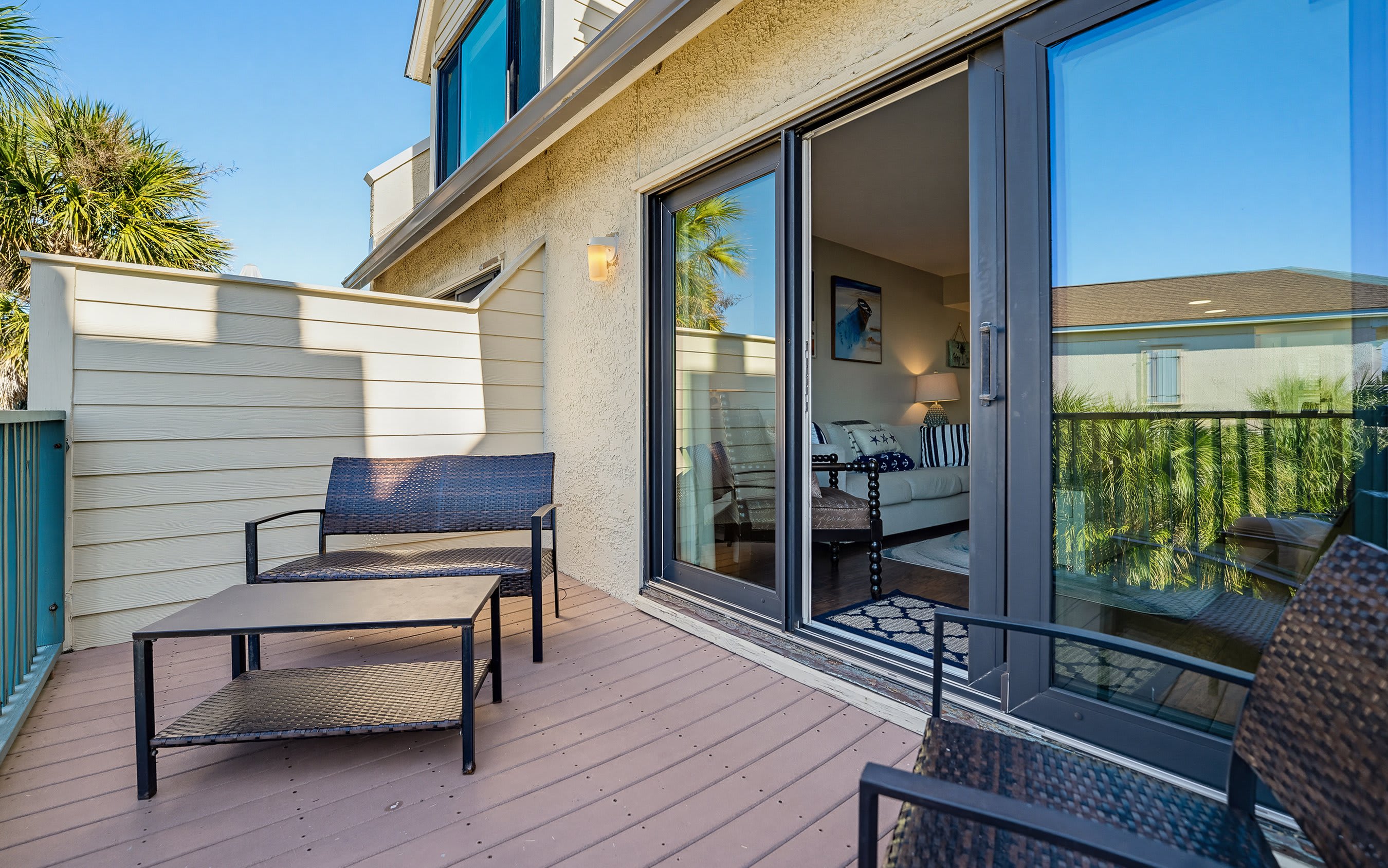 661 Newhaven | Photo 13