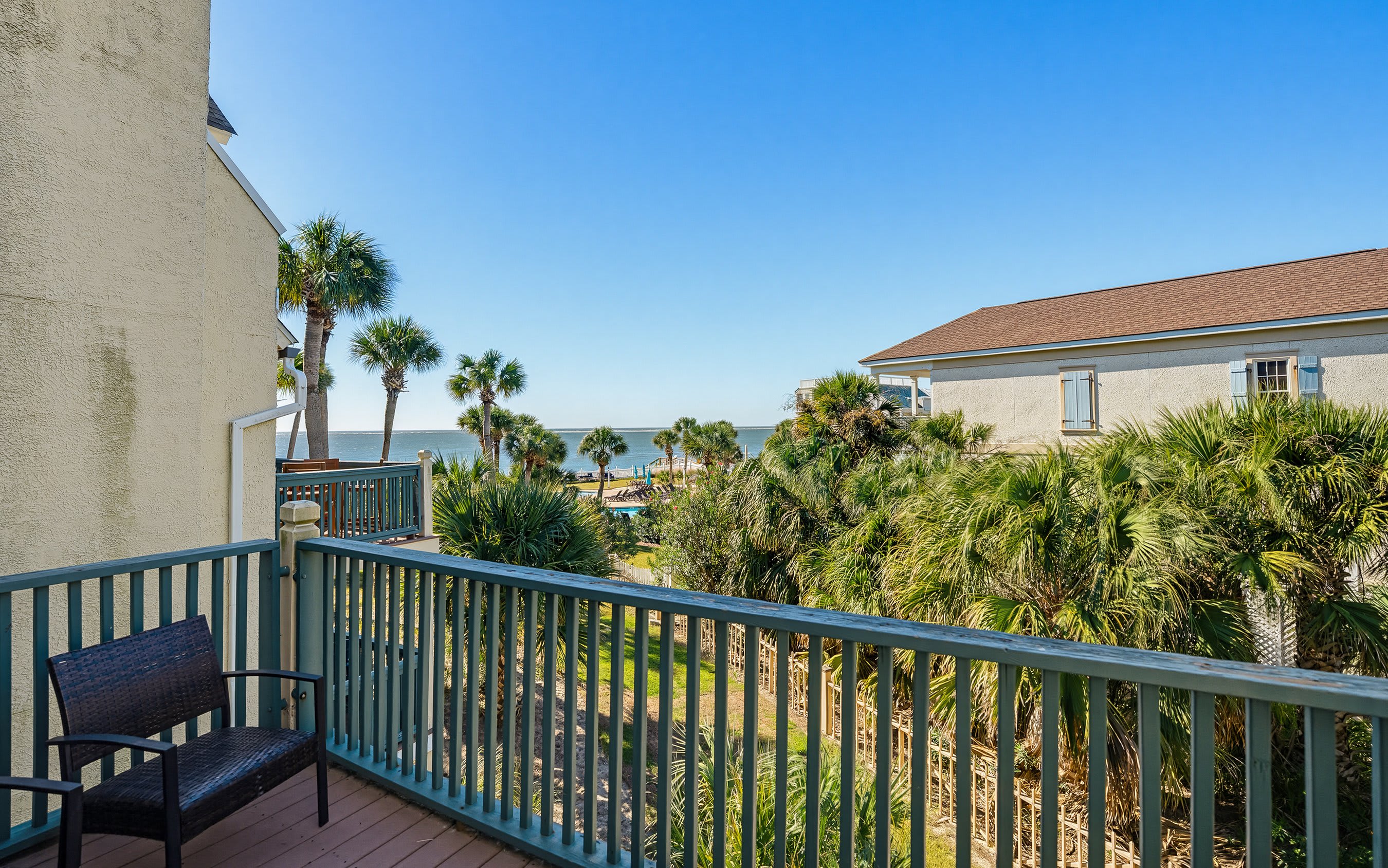 661 Newhaven | Photo 16