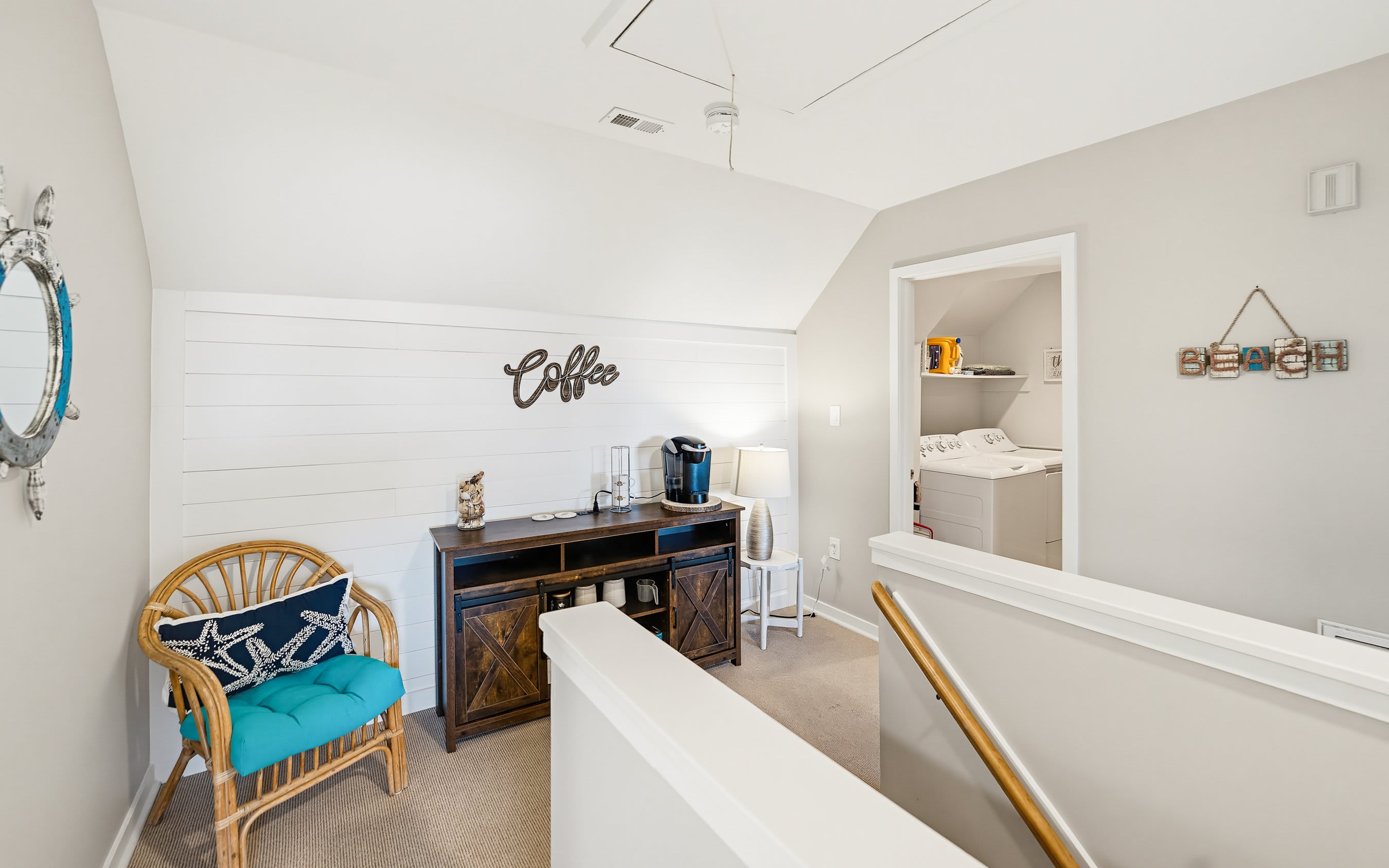 661 Newhaven | Photo 32