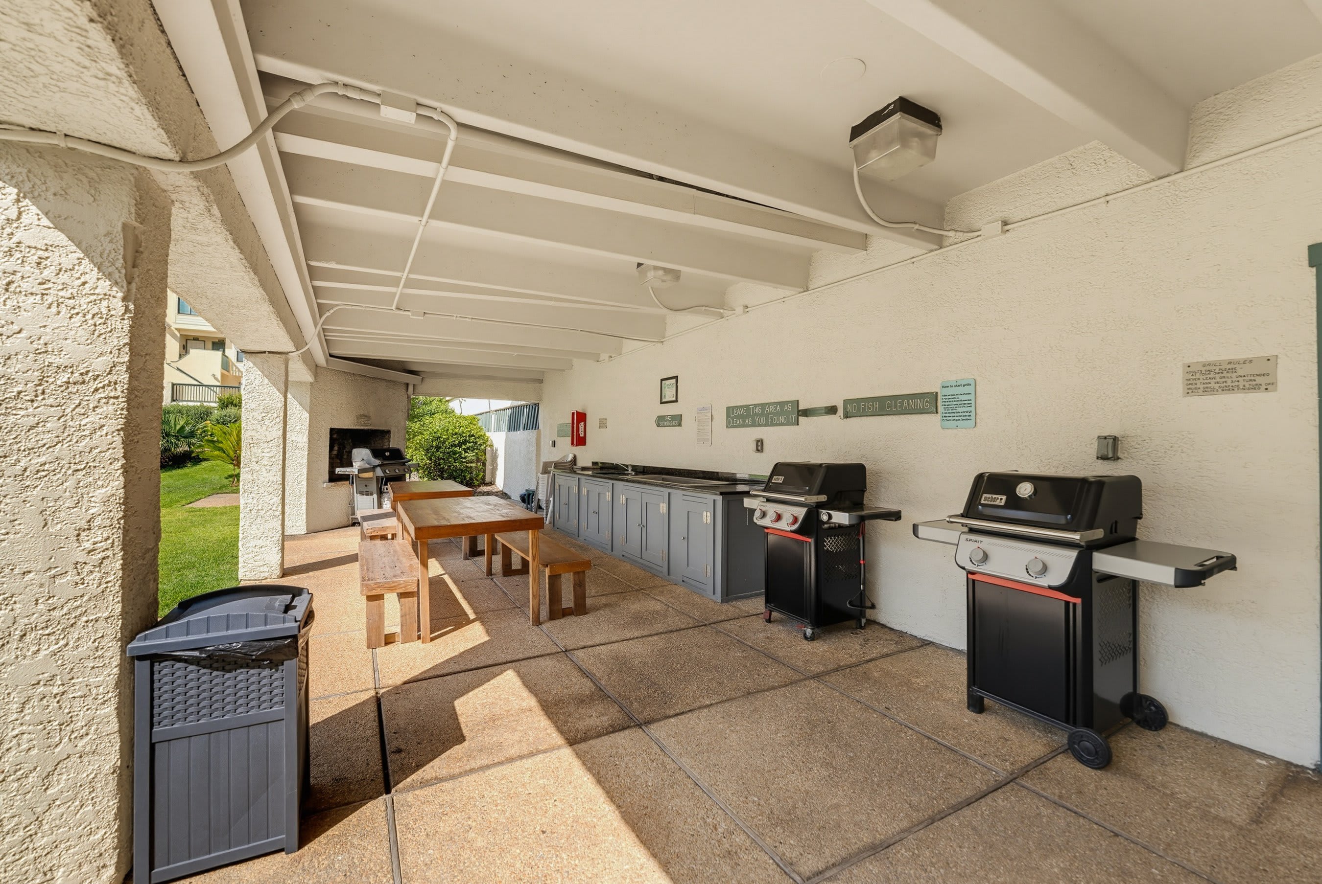 661 Newhaven | Photo 82