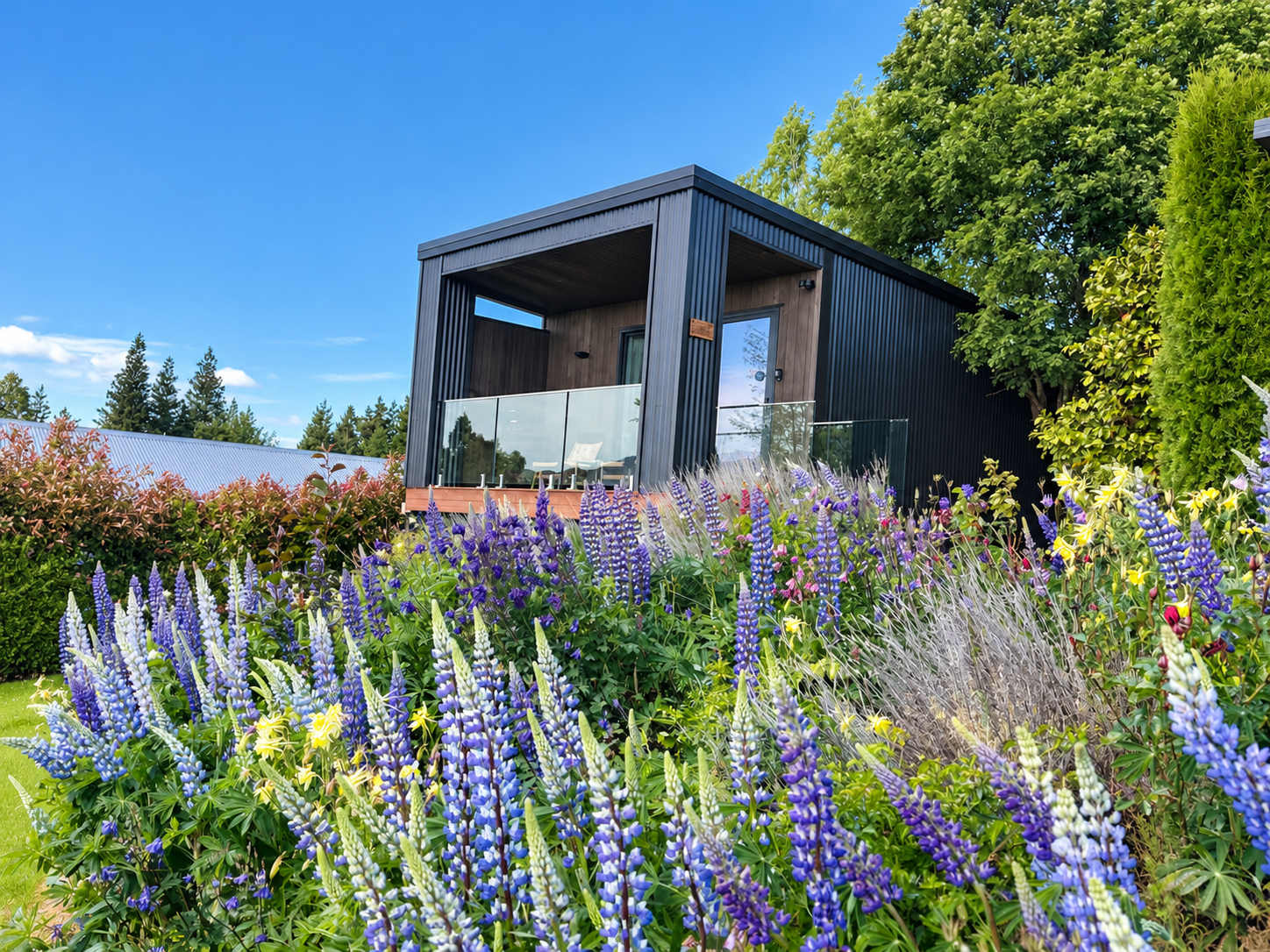 Benmore | Tekapo Studio + Lake Views
