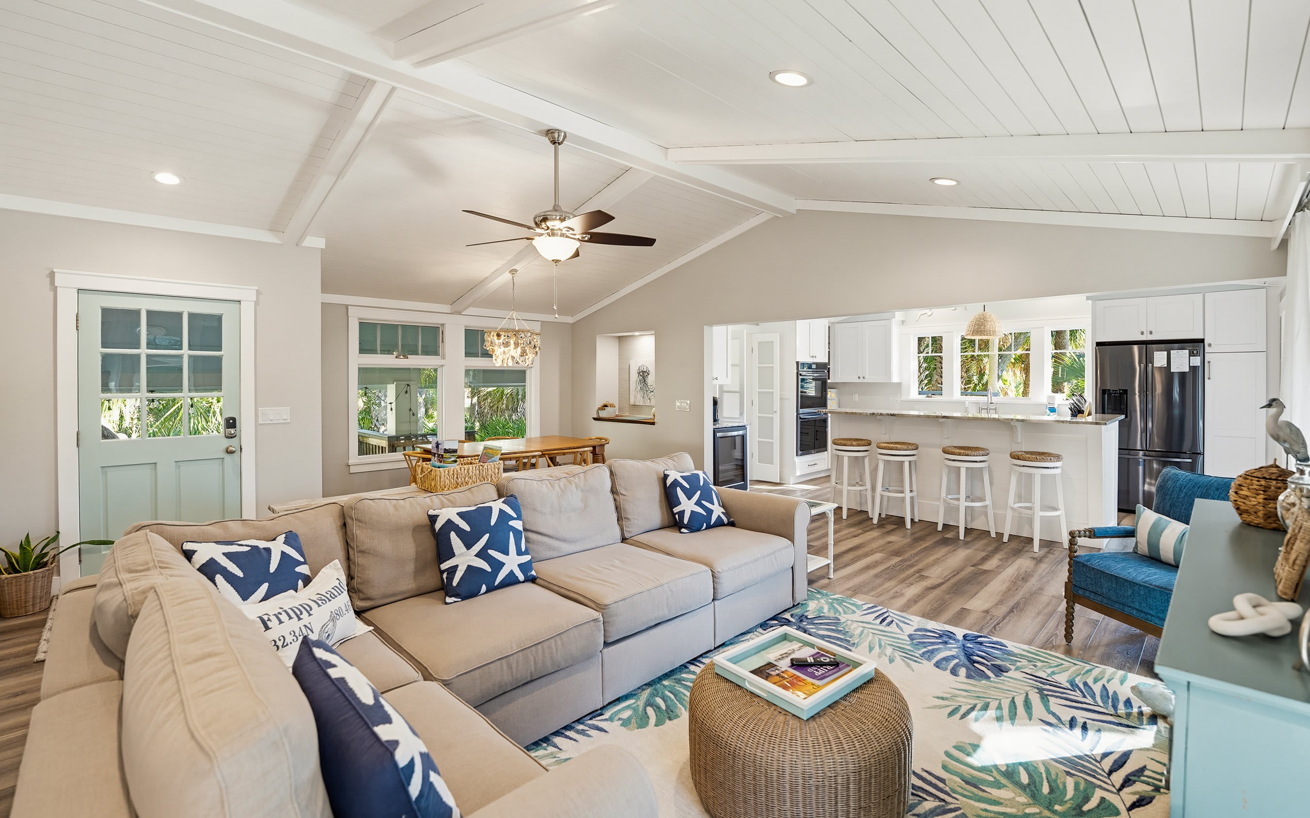 Open Floor Plan with Large Sectional Couch 