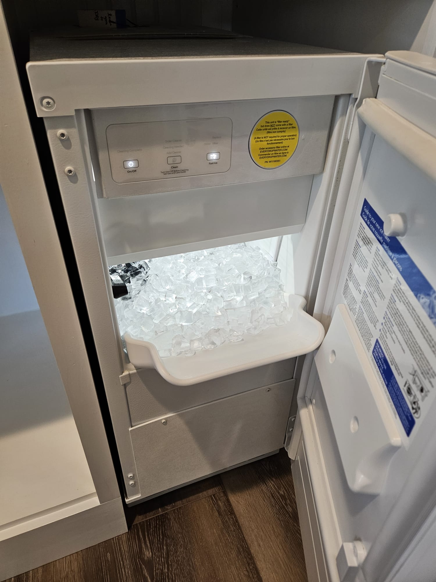 Walk In Pantry with Washer and Dryer and Ice Machine 