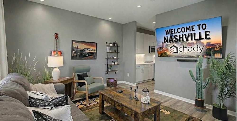 Tennessee luxury short-term rental — permitted under TN DOR and Nashville Metro STRP