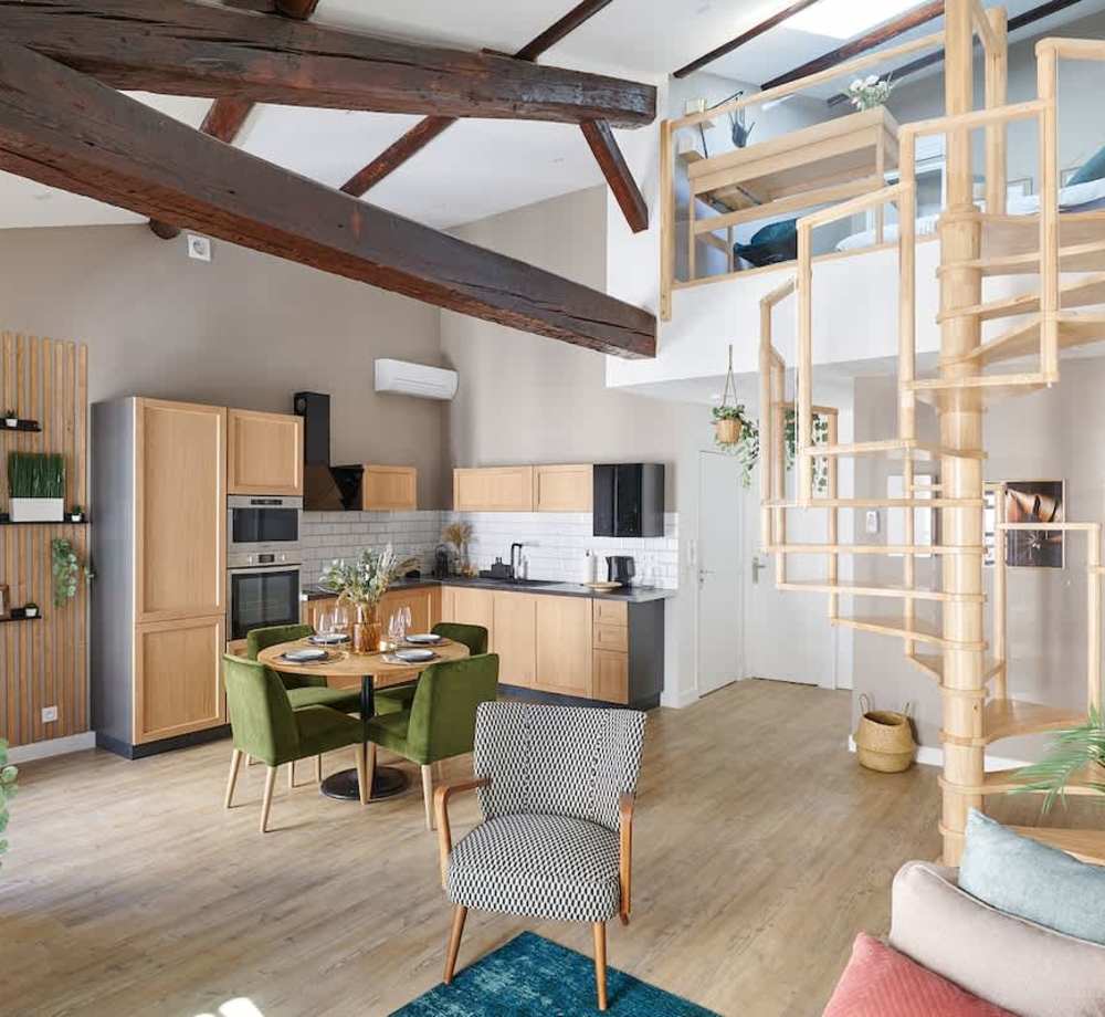 FLOURENS - 5 · Designer 70sqm flat with les Halles view, A/C – Béziers – photo 1