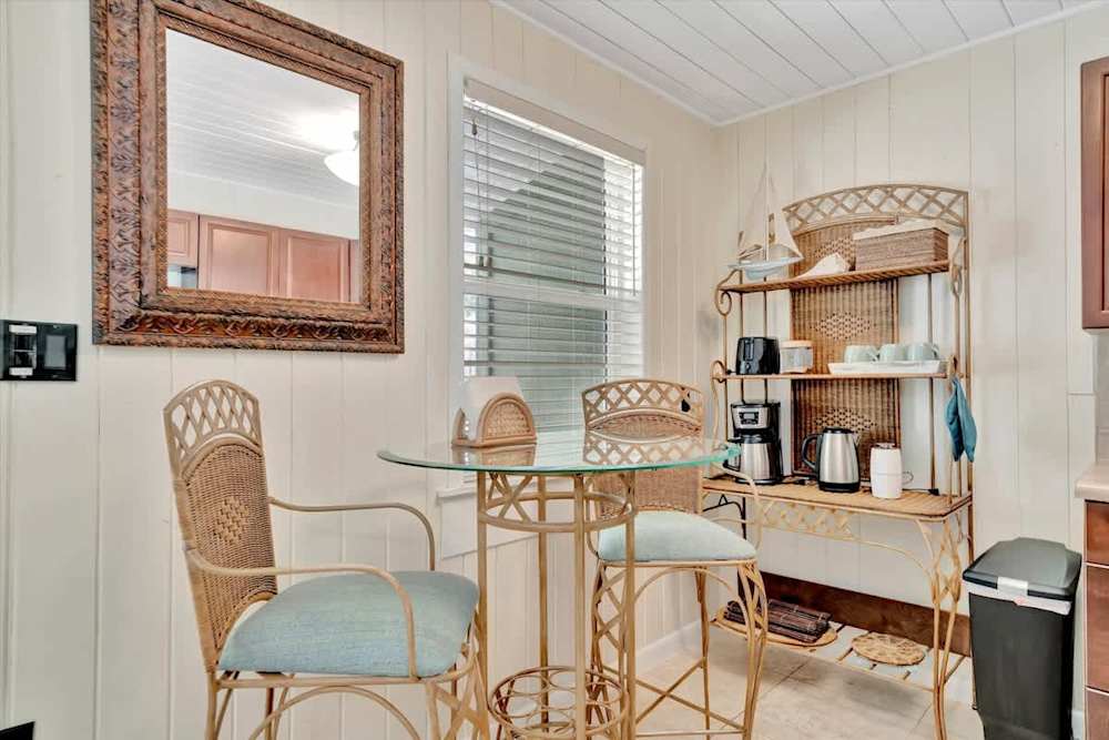 Charming breakfast nook, ready for your enjoyment