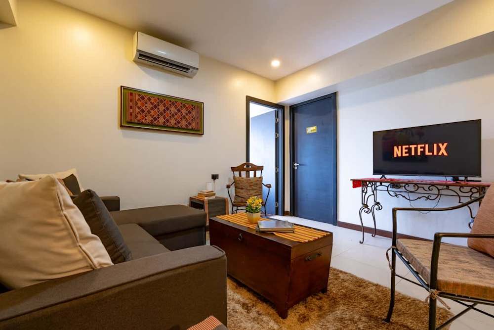 1BR · Aeon Towers