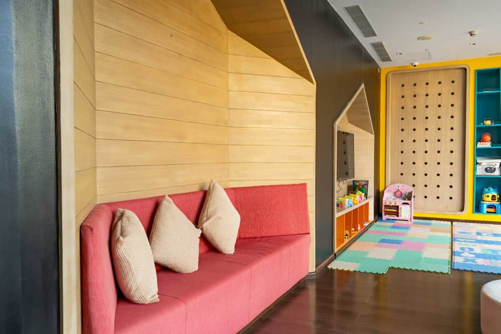 1BR · Aeon Towers