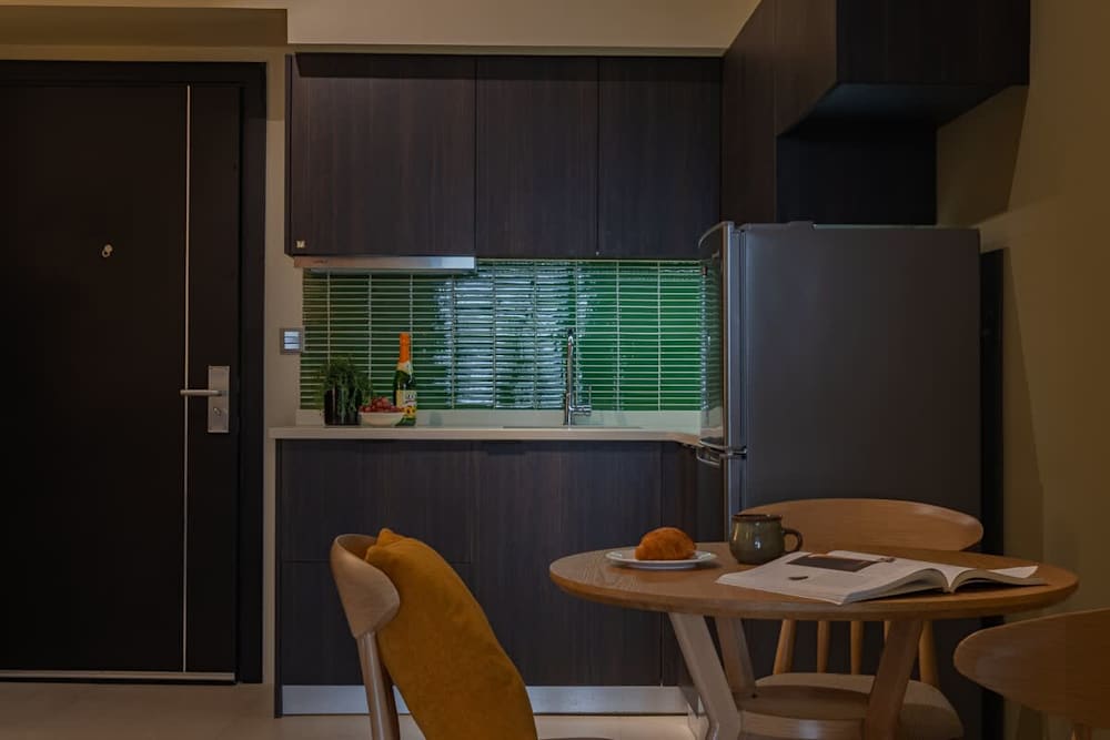 1BR · Aeon Towers
