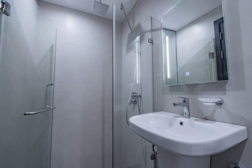 1BR · Aeon Towers
