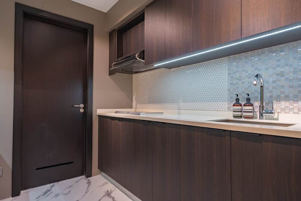 1BR · Aeon Towers