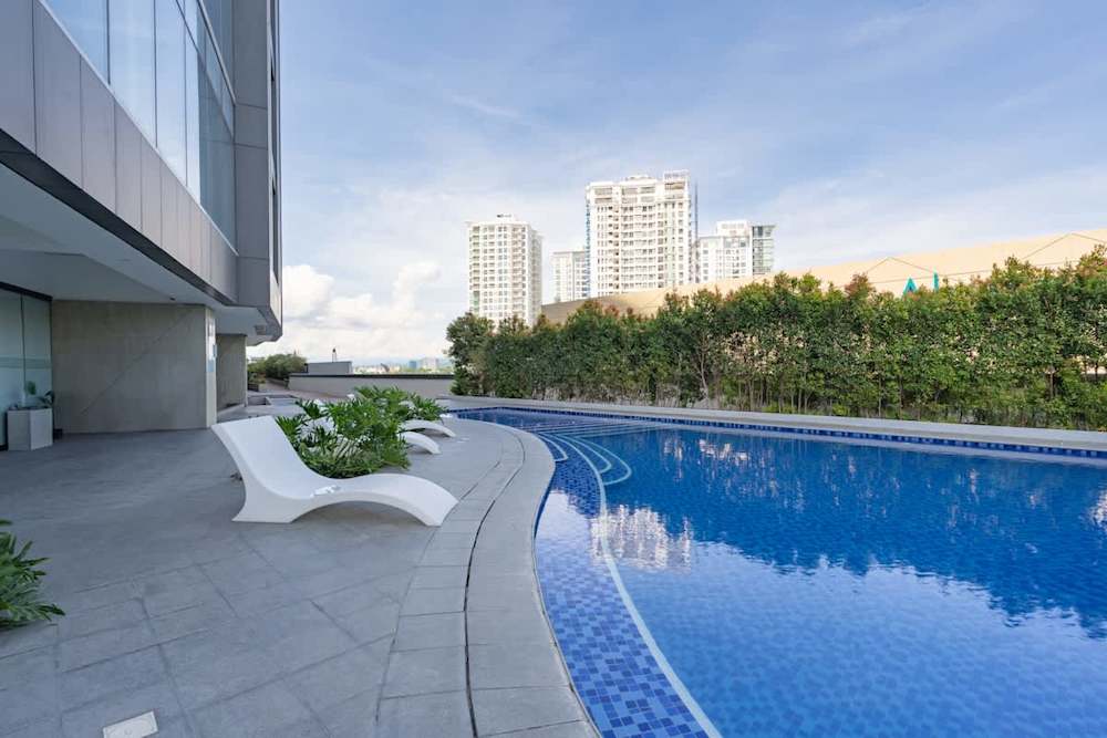 2BR · Aeon Towers