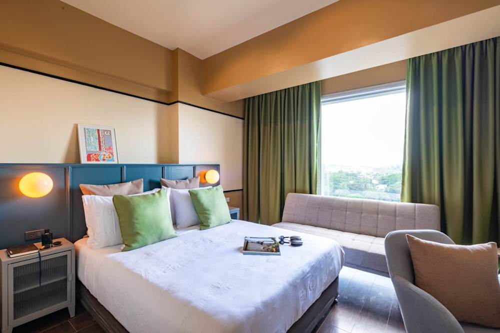 1BR · Aeon Towers