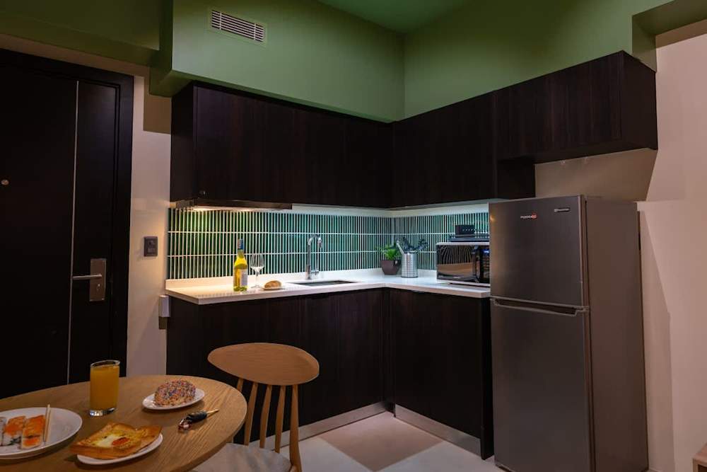 1BR · Aeon Towers