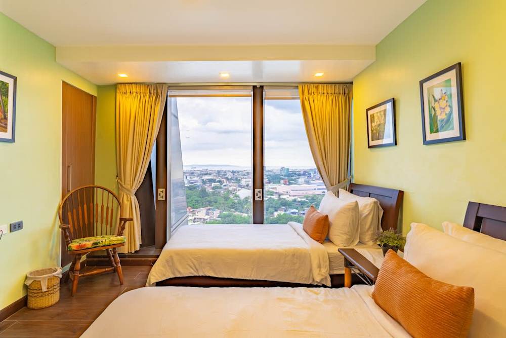 2BR · Aeon Towers