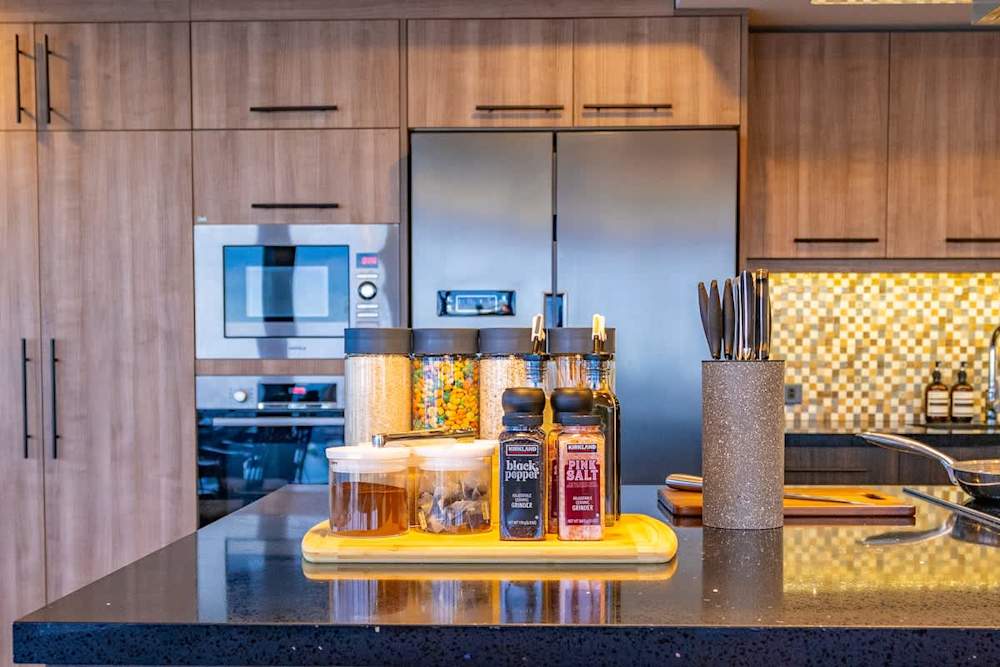 2BR · Aeon Towers