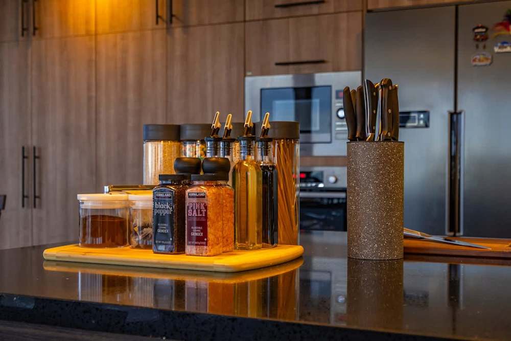 2BR · Aeon Towers
