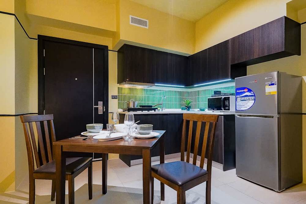 1BR · Aeon Towers