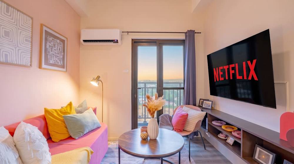 1BR · Amani Grand