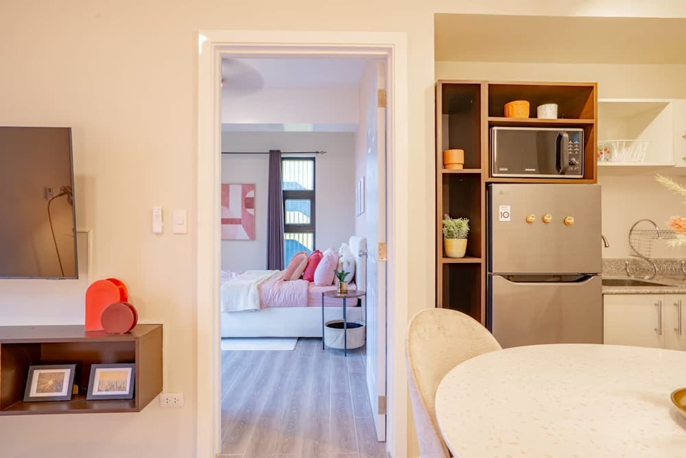 1BR · Amani Grand