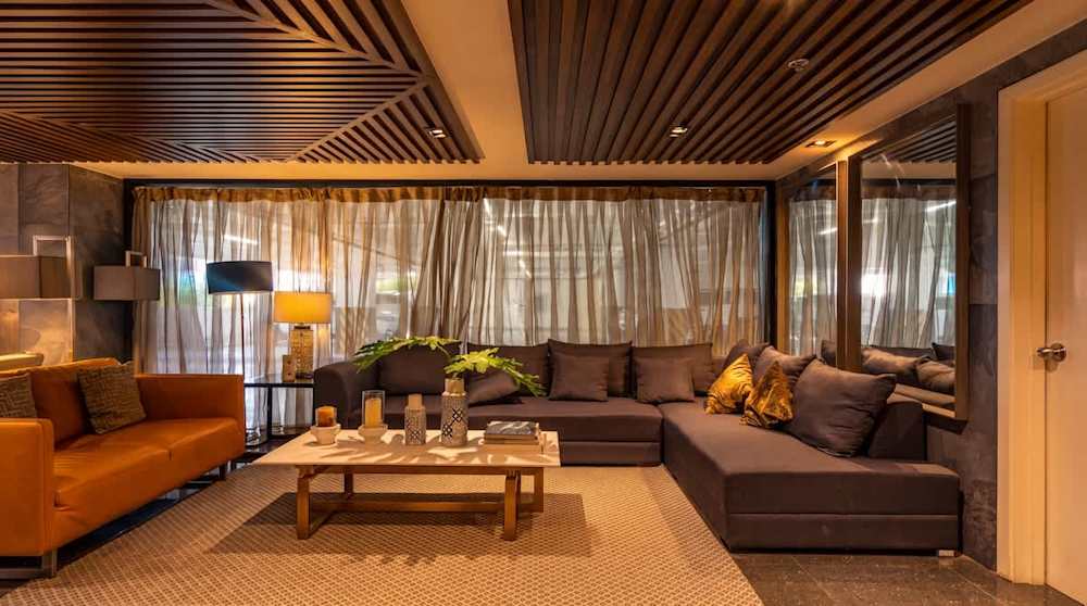 1BR · Amani Grand
