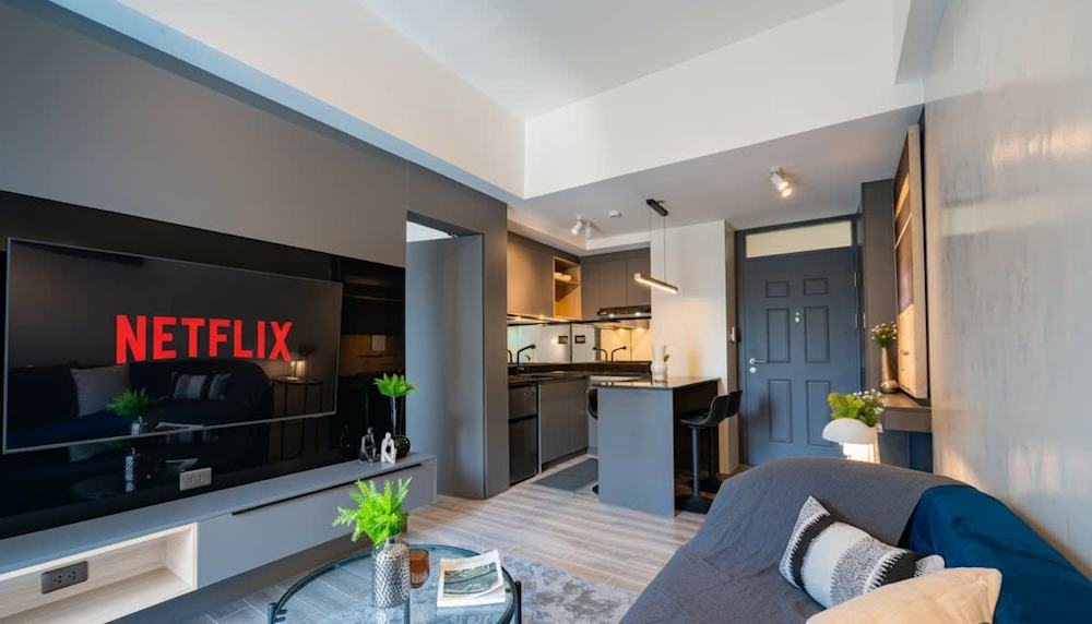 1BR · Amani Grand