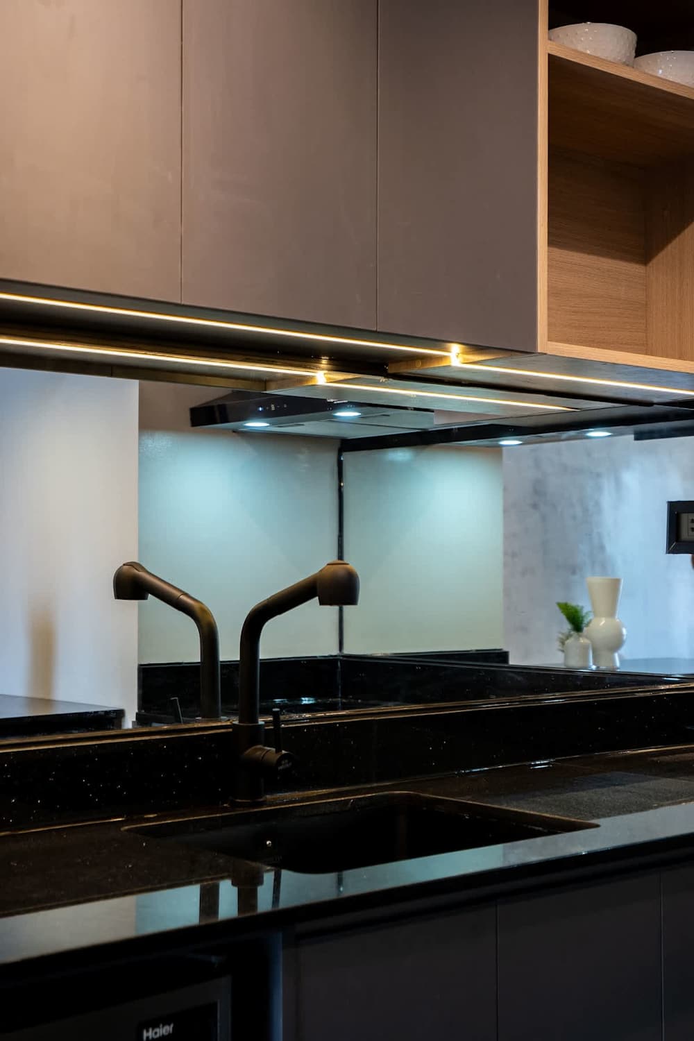 1BR · Amani Grand